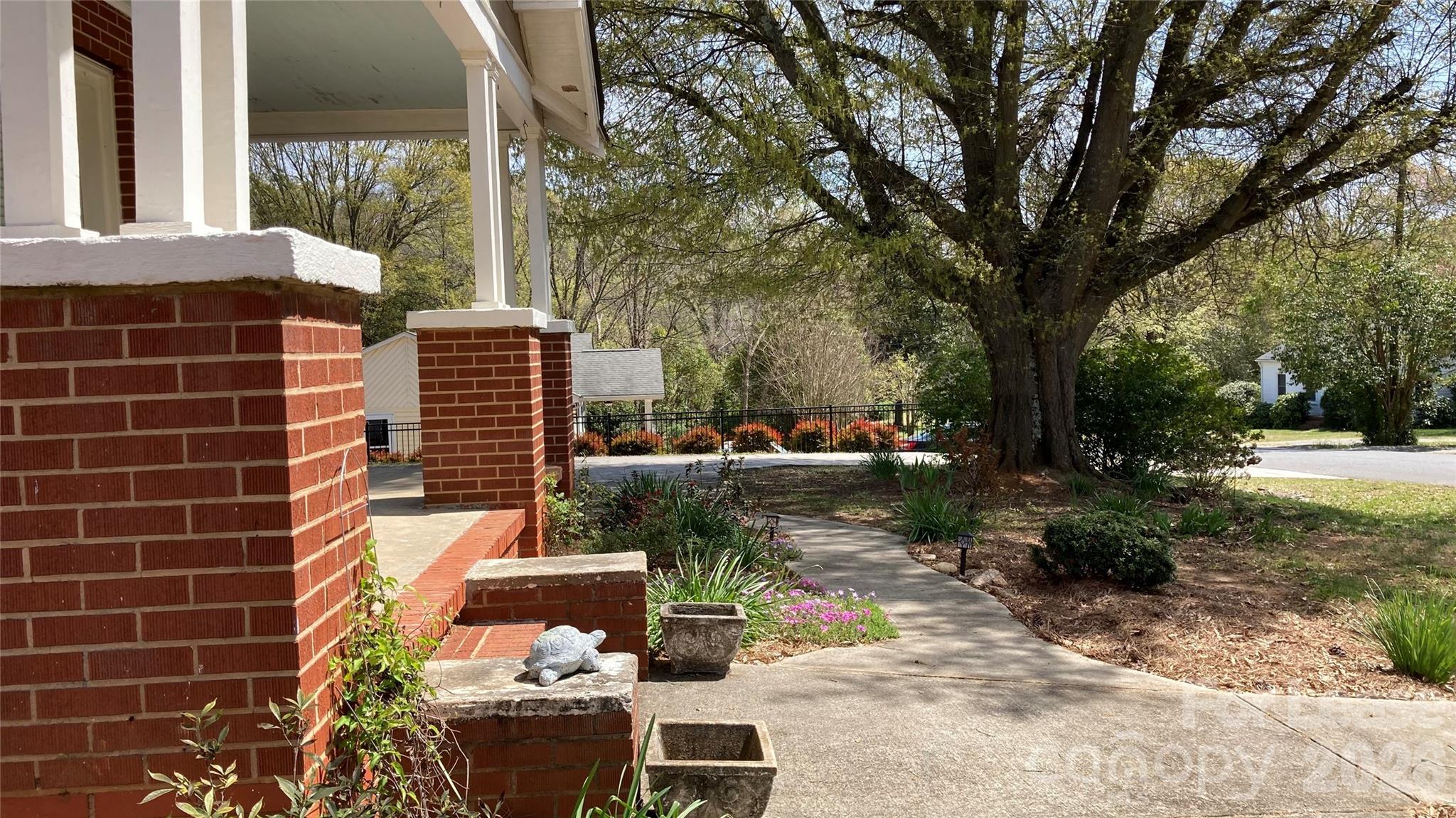 213 Auten Circle Property Photo 38