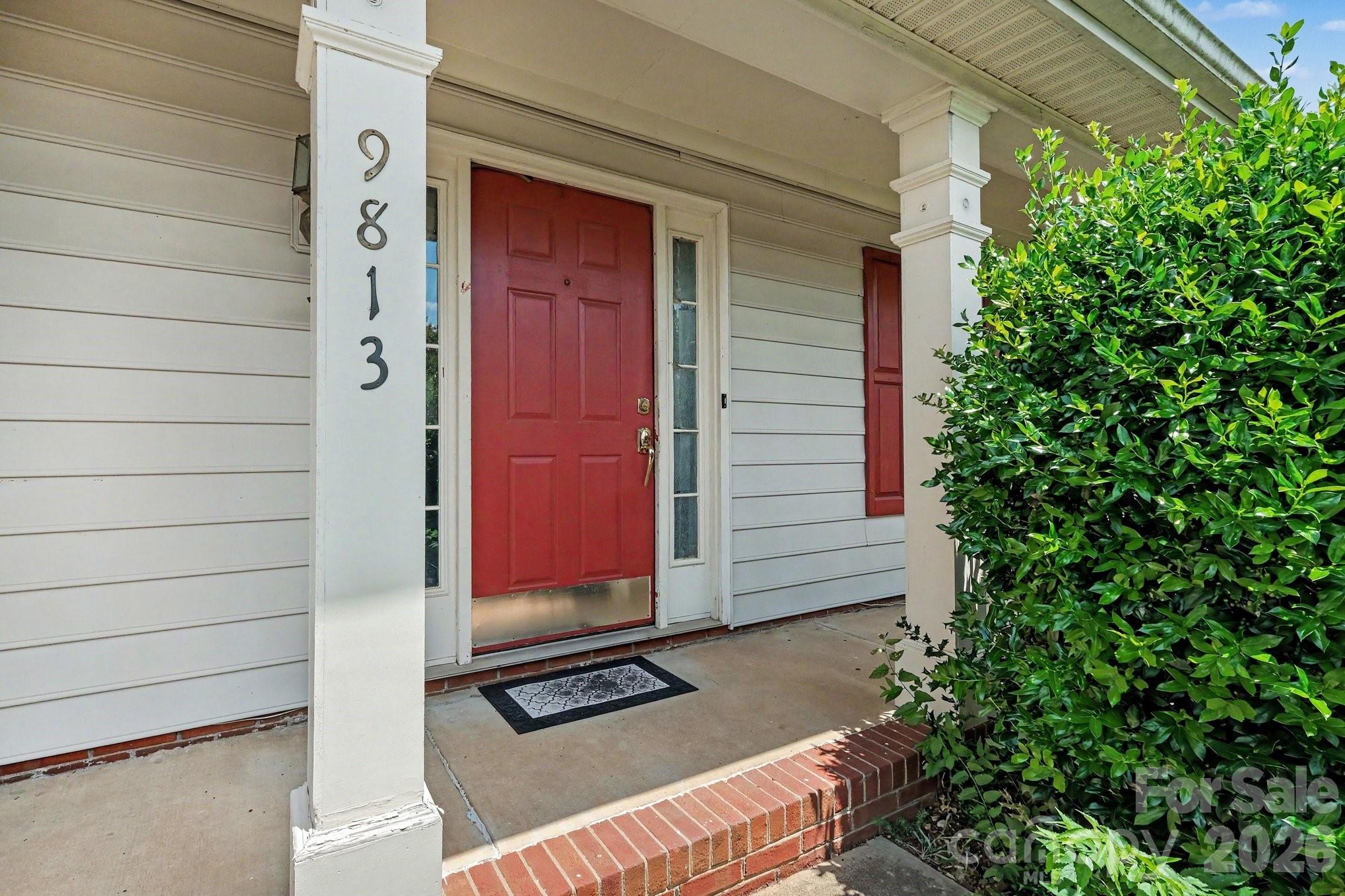 9813 Baxter Caldwell Drive Property Photo 4