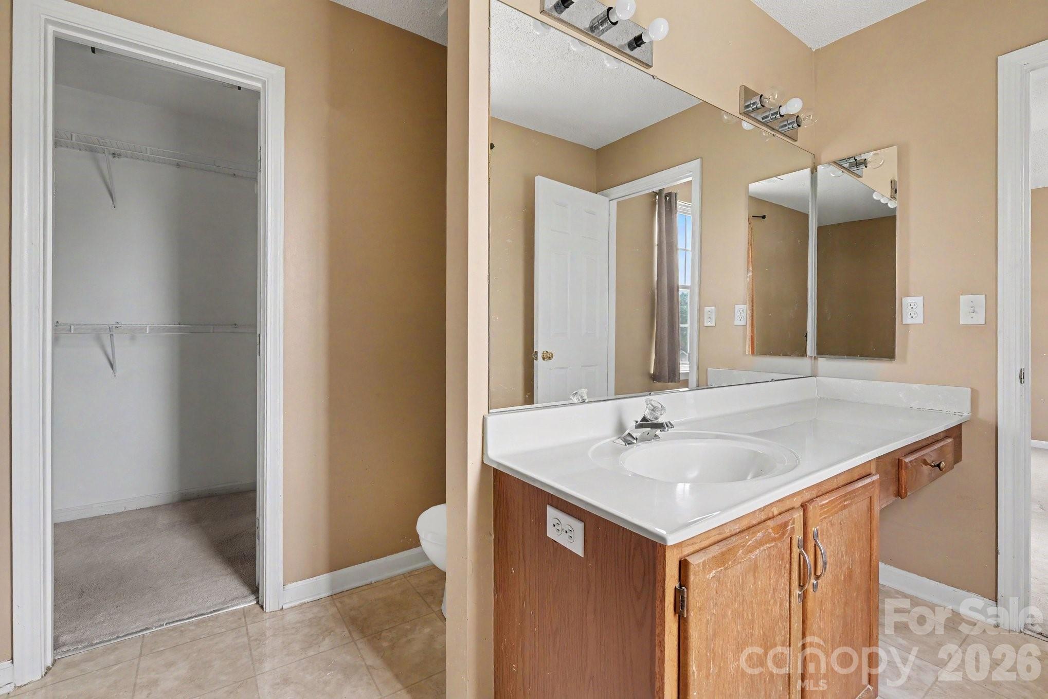 9813 Baxter Caldwell Drive Property Photo 24