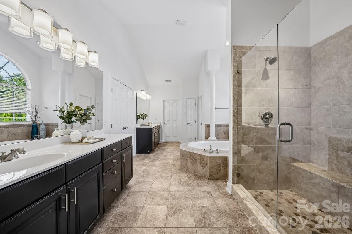 7315 Yellowhorn Trail Property Photo 33