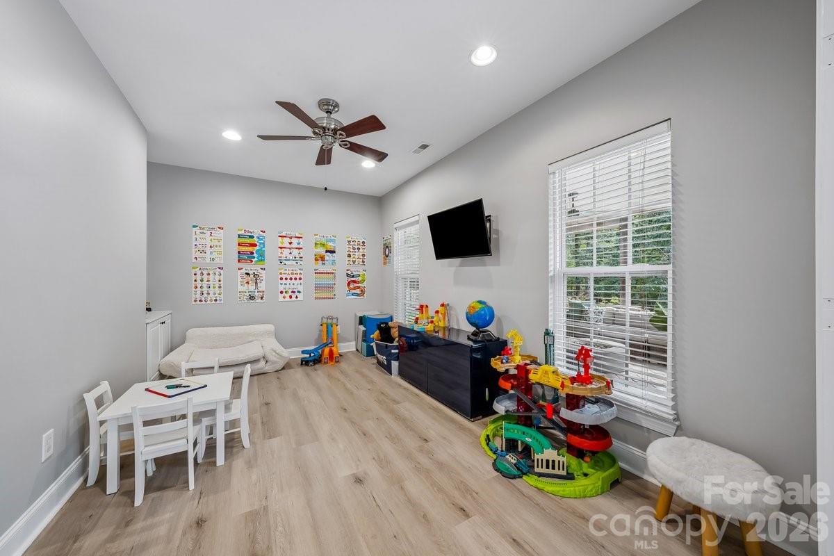 7315 Yellowhorn Trail Property Photo 47