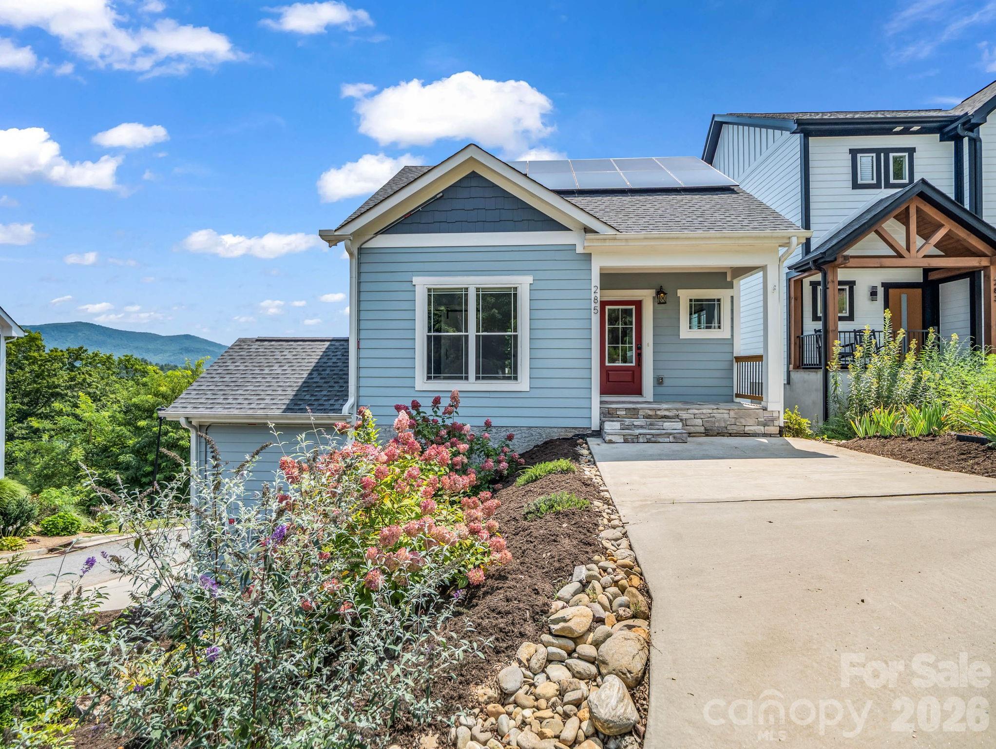 285 Mount Allen Heights Property Photo 6