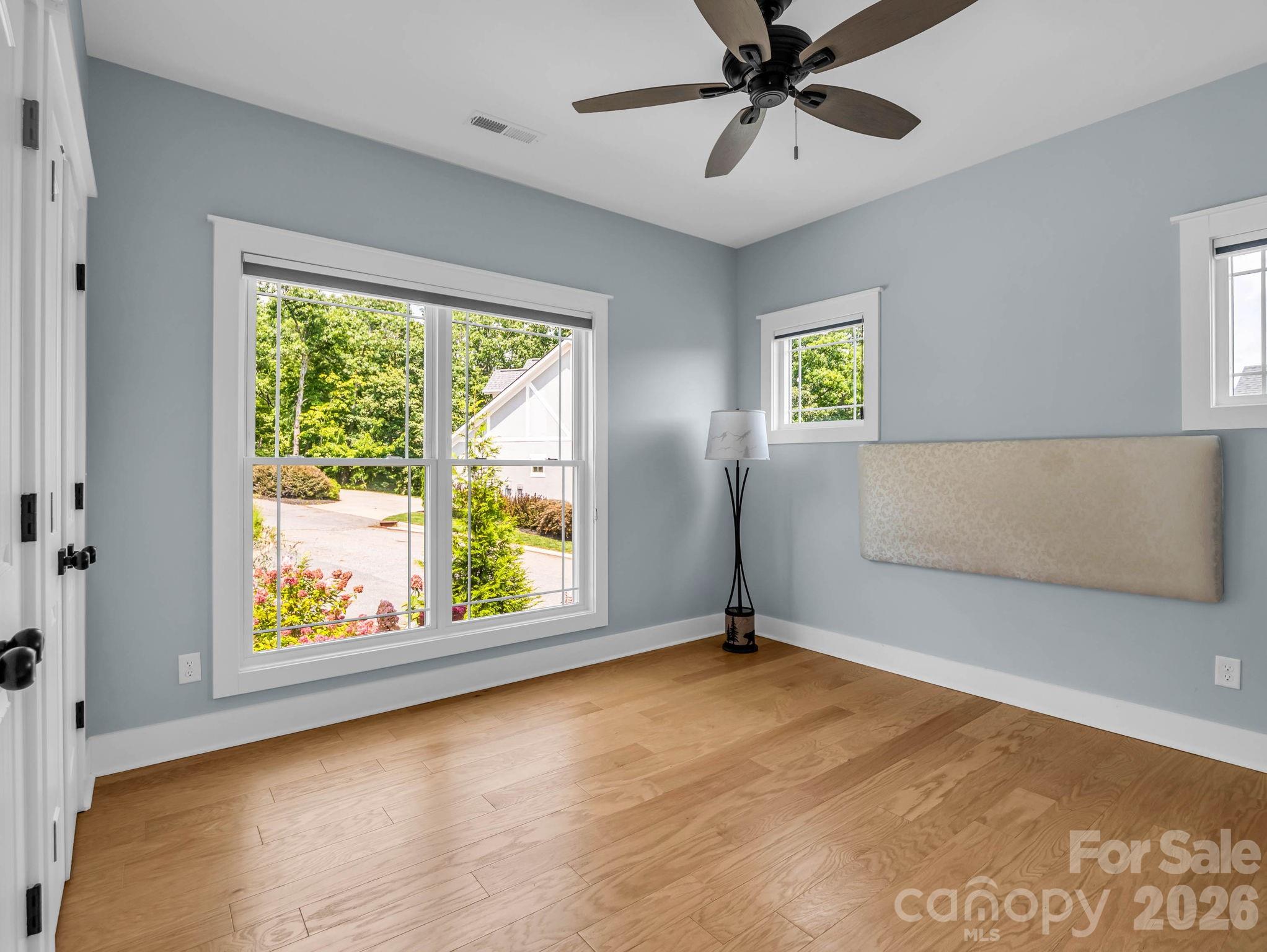 285 Mount Allen Heights Property Photo 10