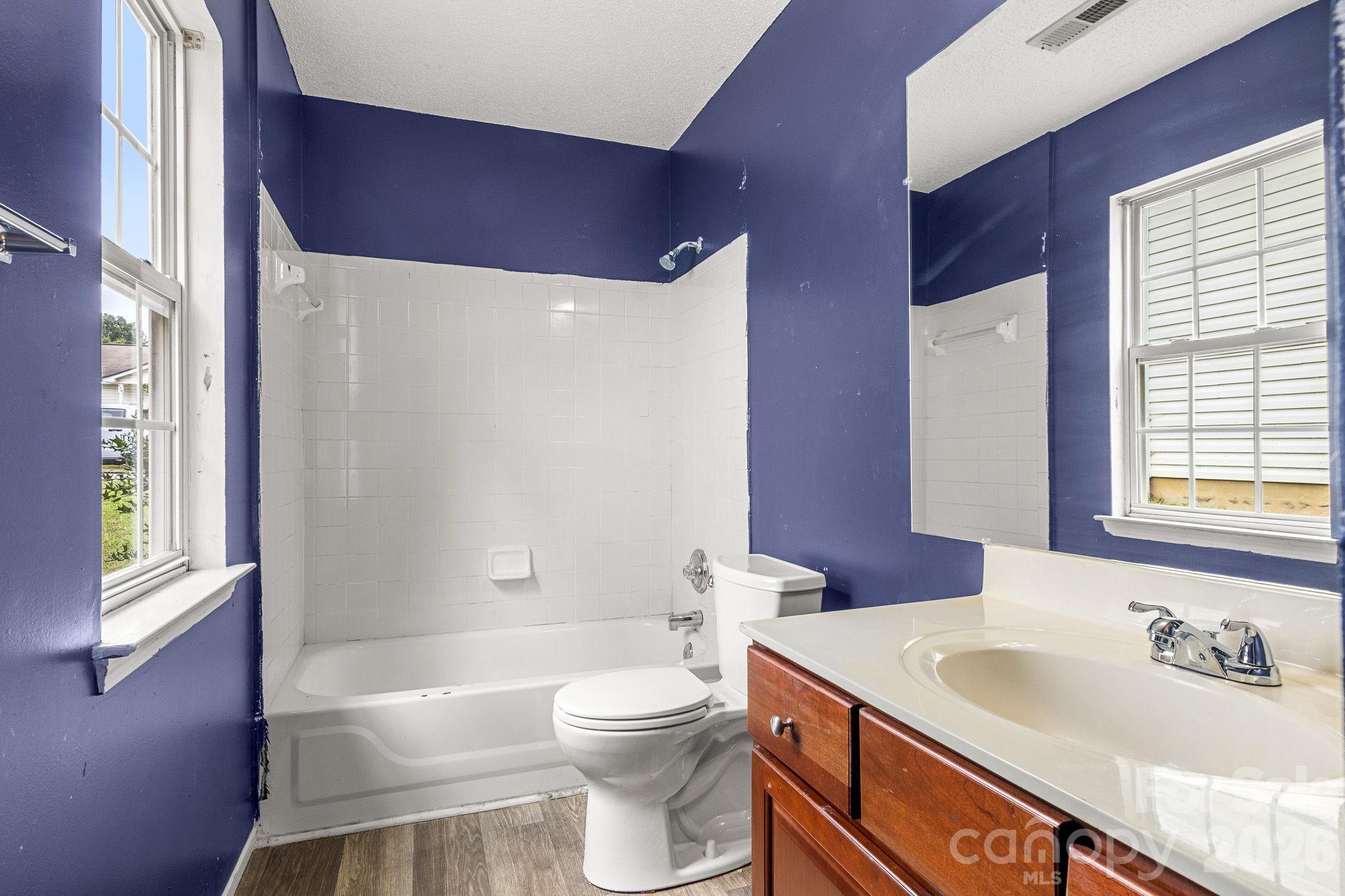 182 Kristens Court Drive Property Photo 28