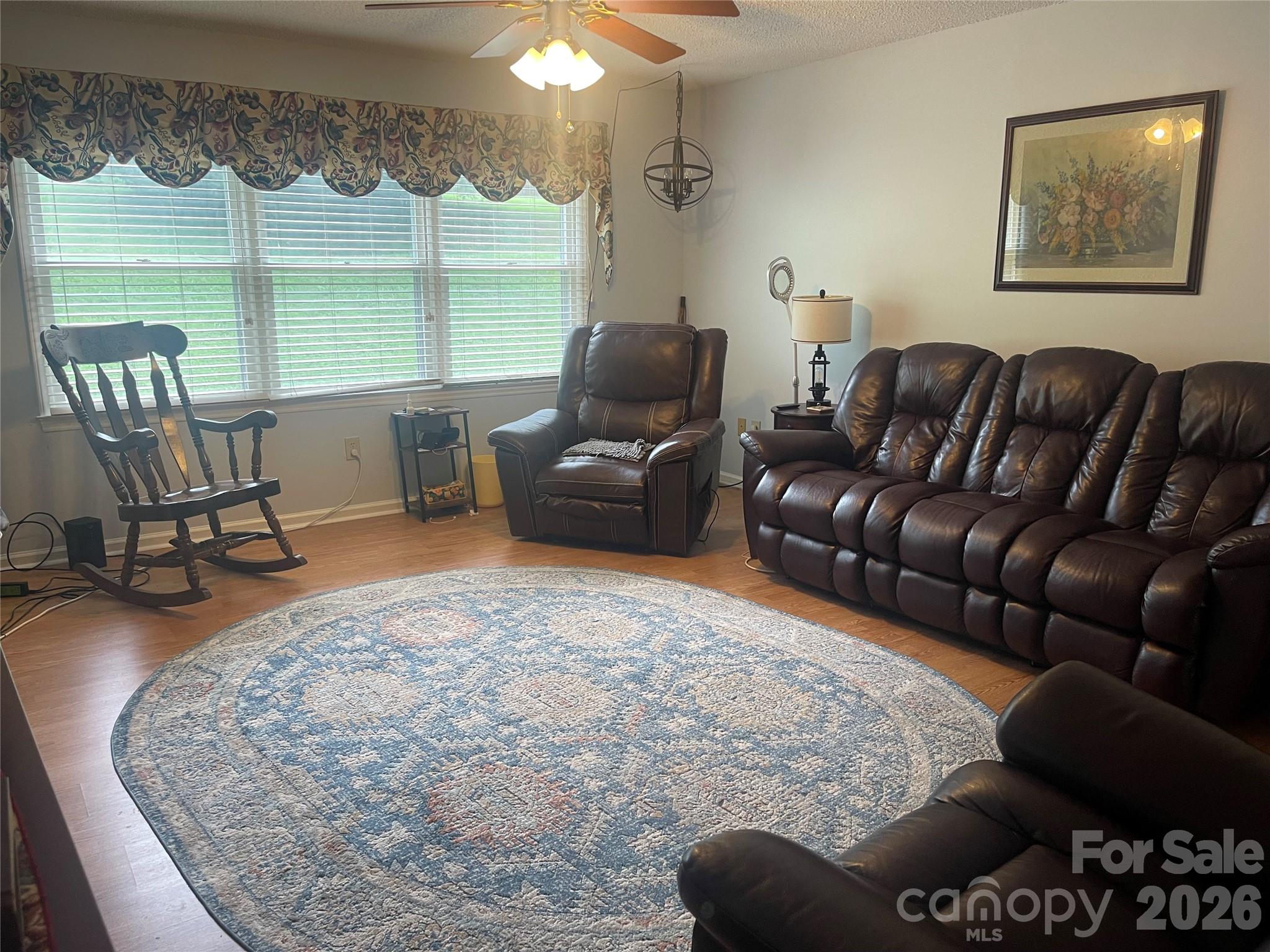 111 Holly Court Property Photo 12