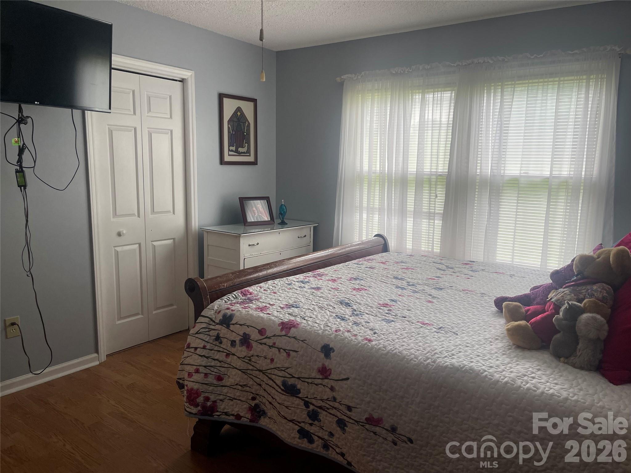 111 Holly Court Property Photo 17