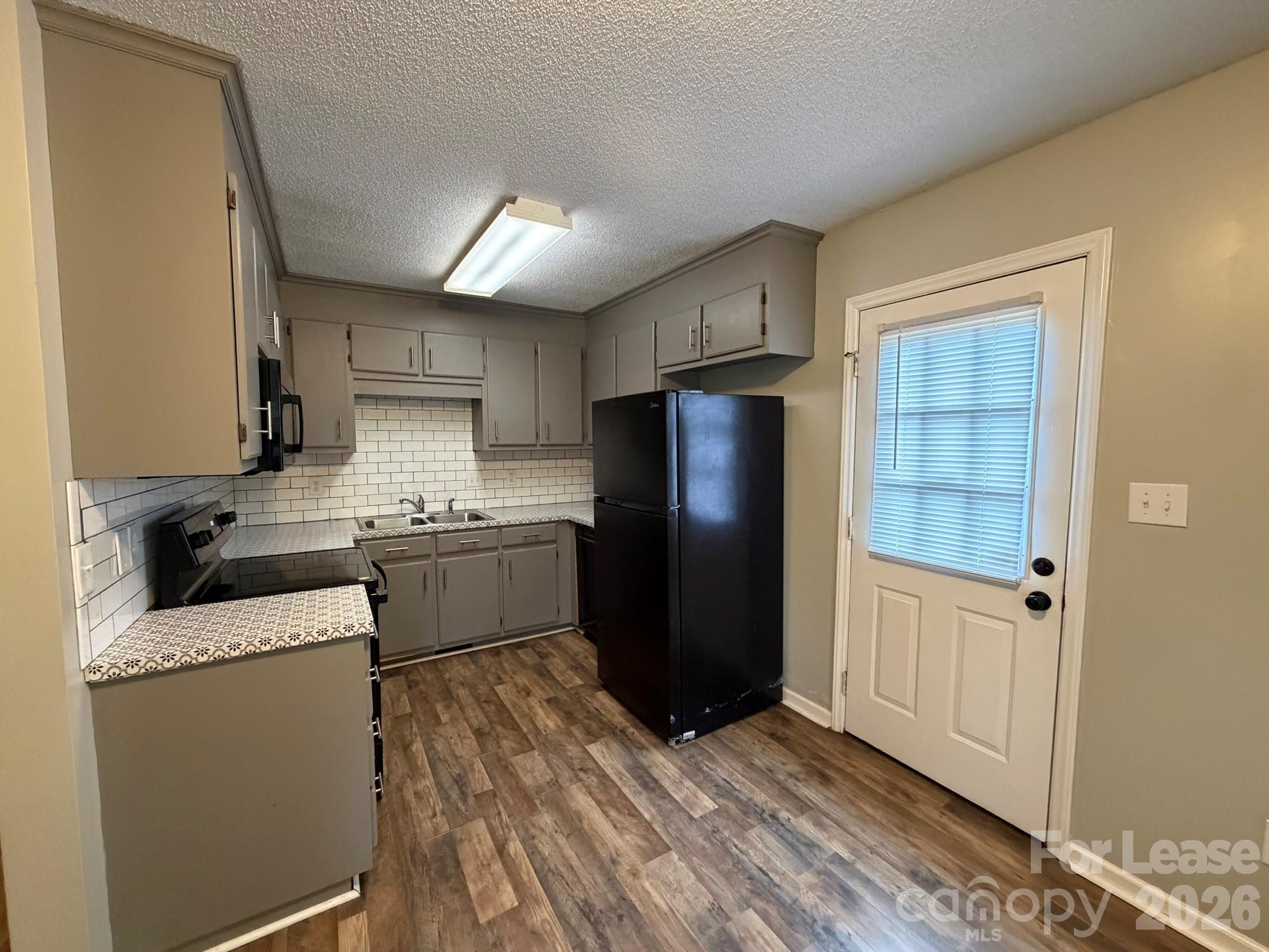 640 Pee Dee Avenue Property Photo 6