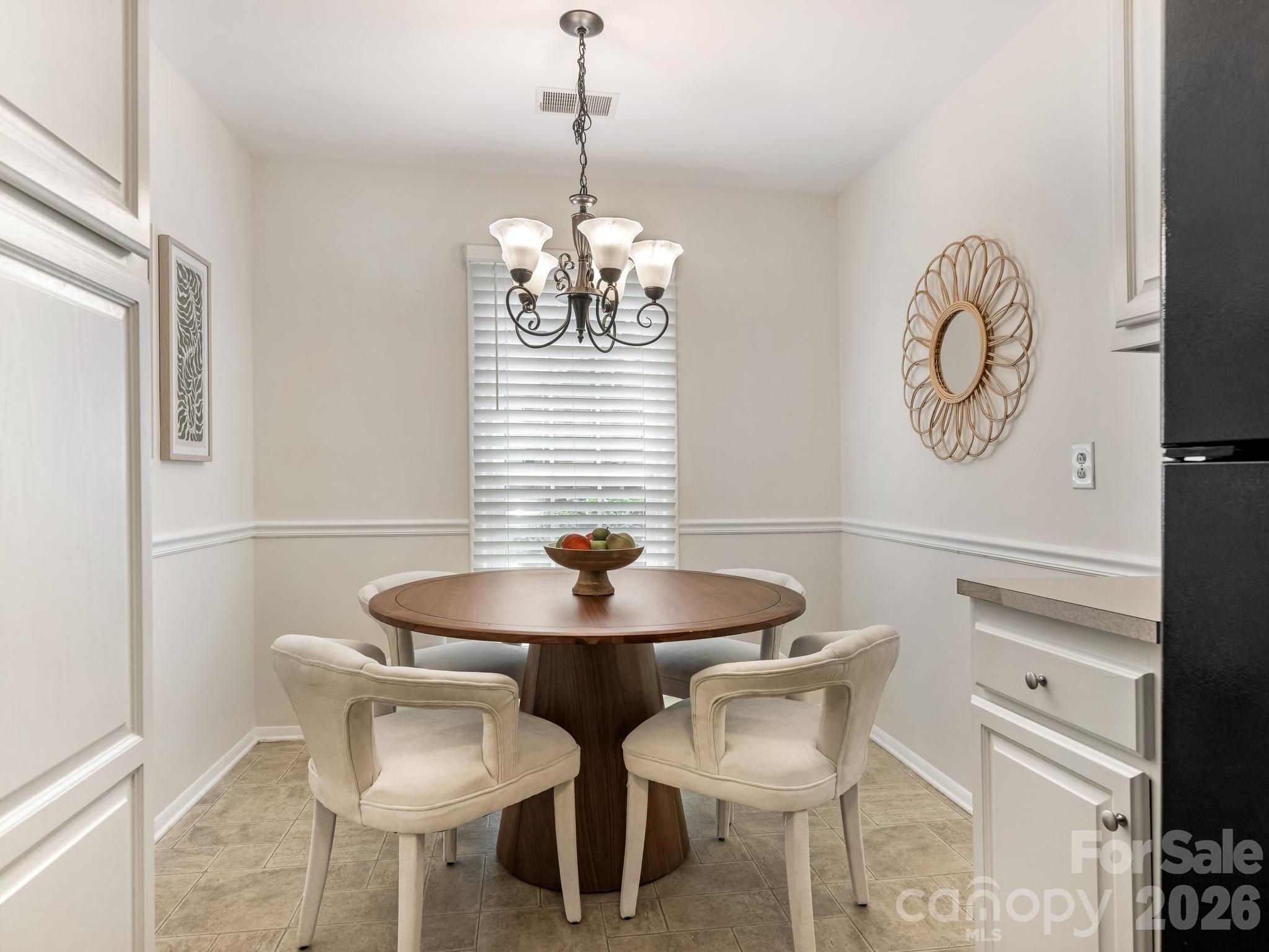9020 Nolley Court G Property Photo 4
