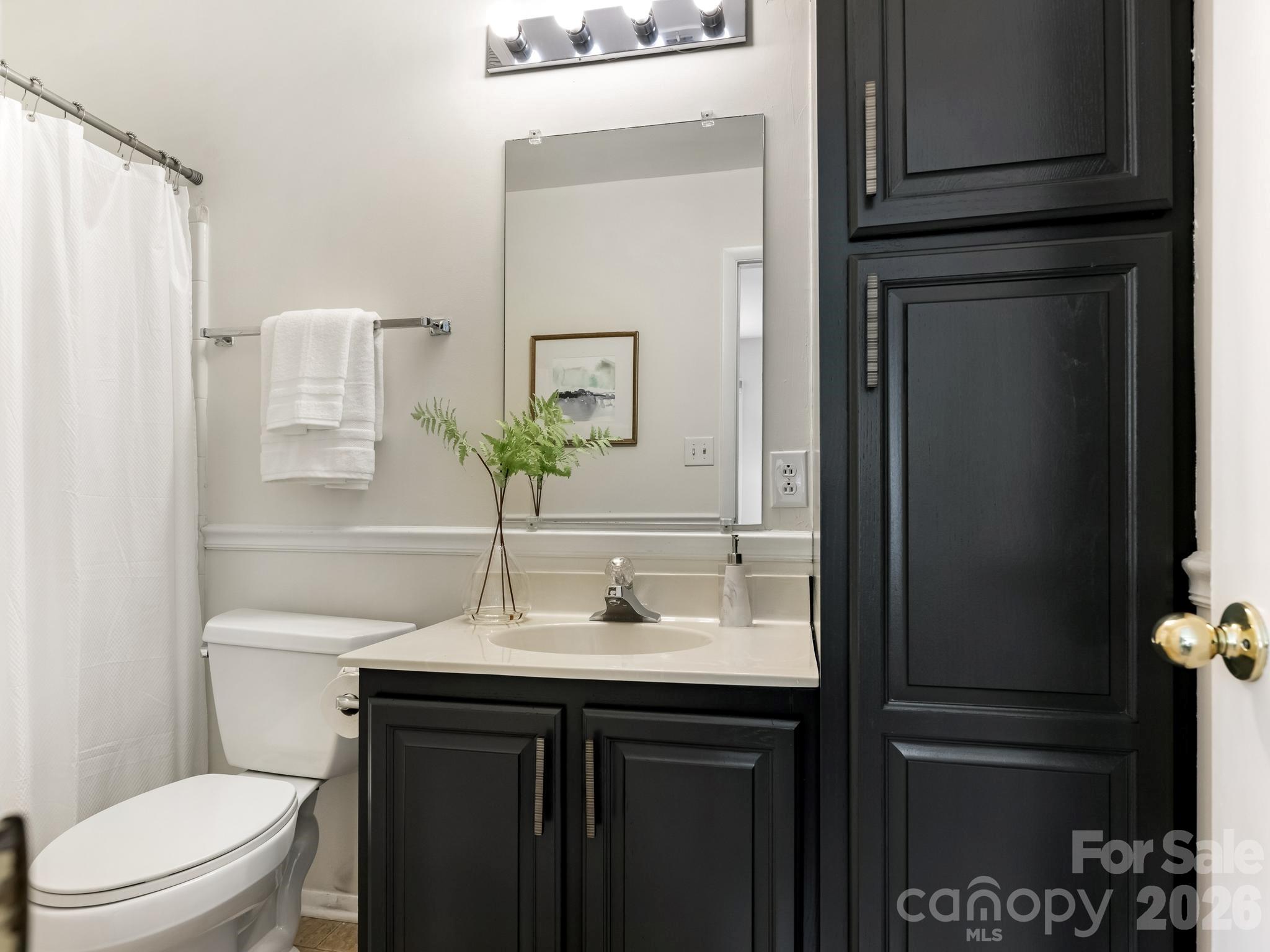 9020 Nolley Court G Property Photo 16