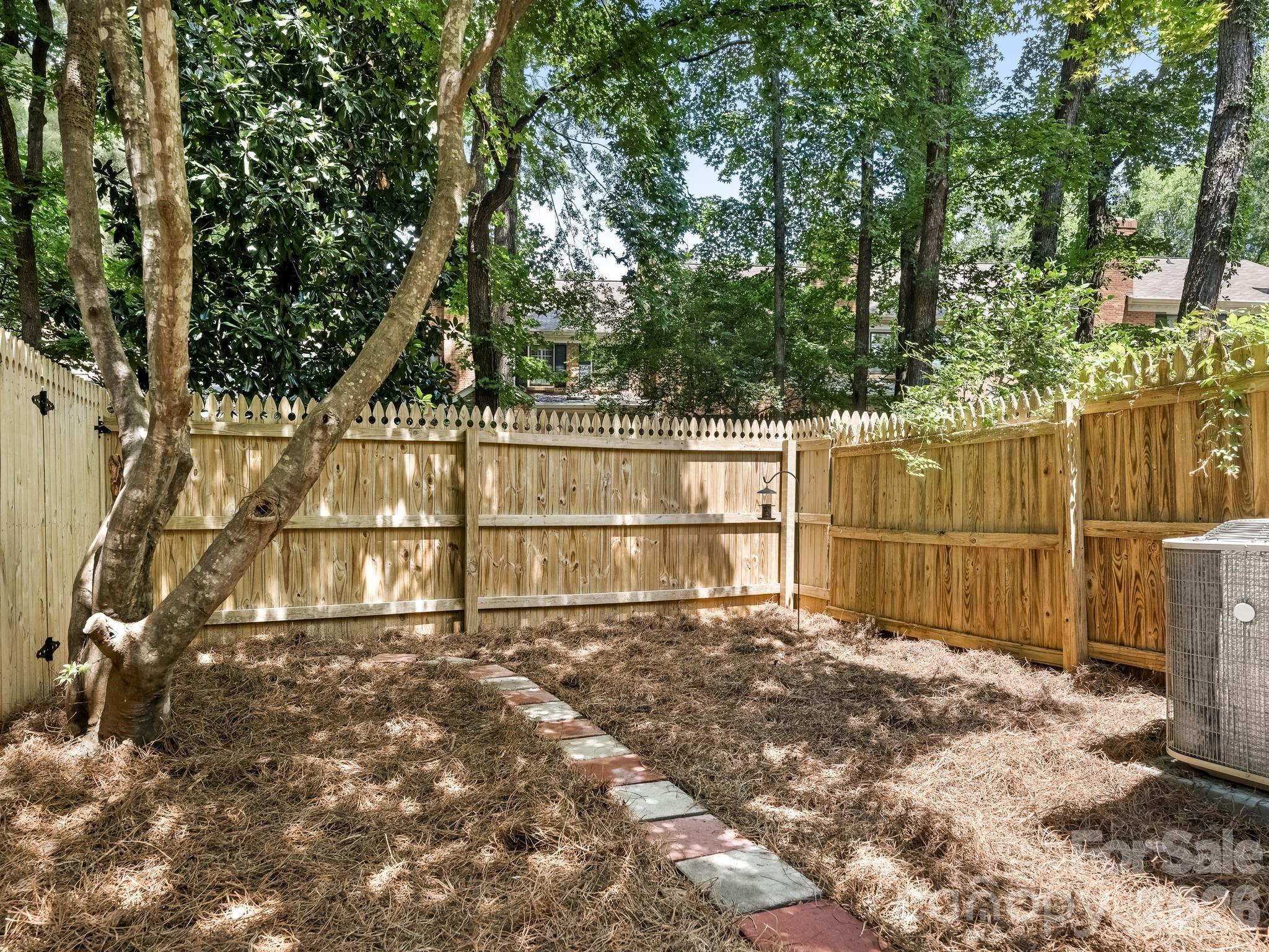 9020 Nolley Court G Property Photo 19