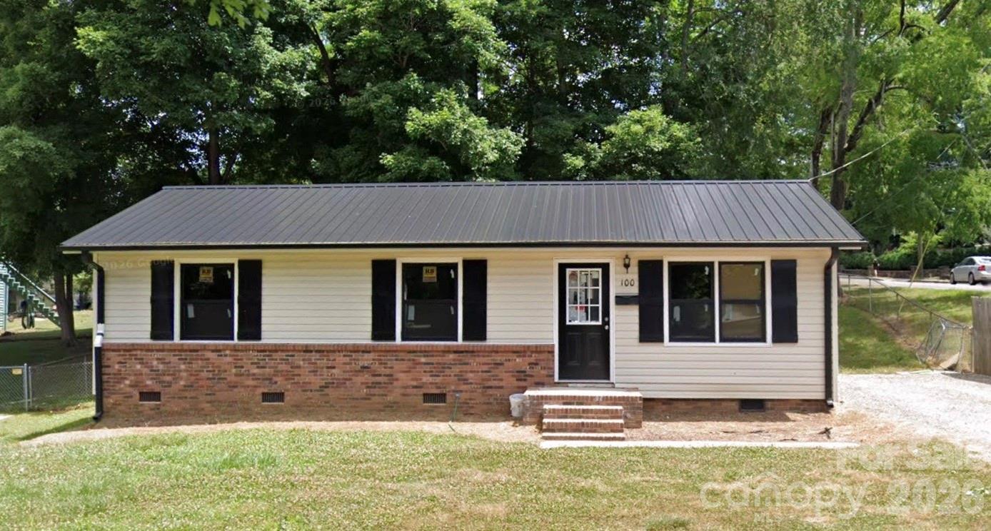 100 W Nims Avenue Property Photo 1