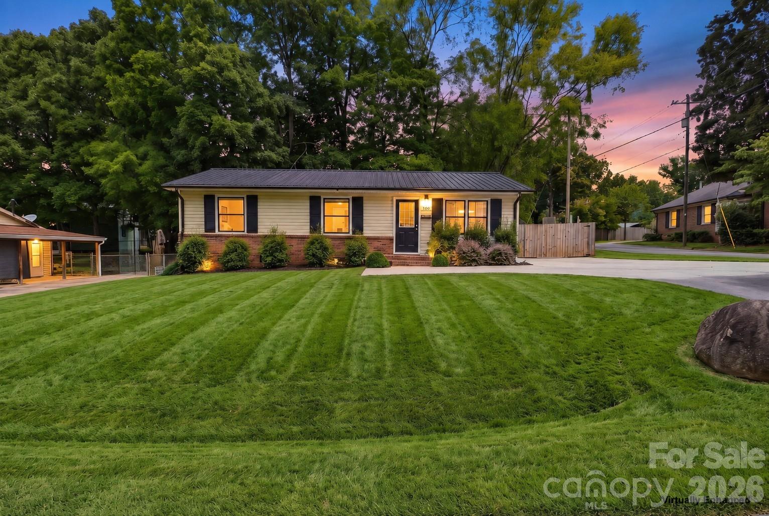100 W Nims Avenue Property Photo 7