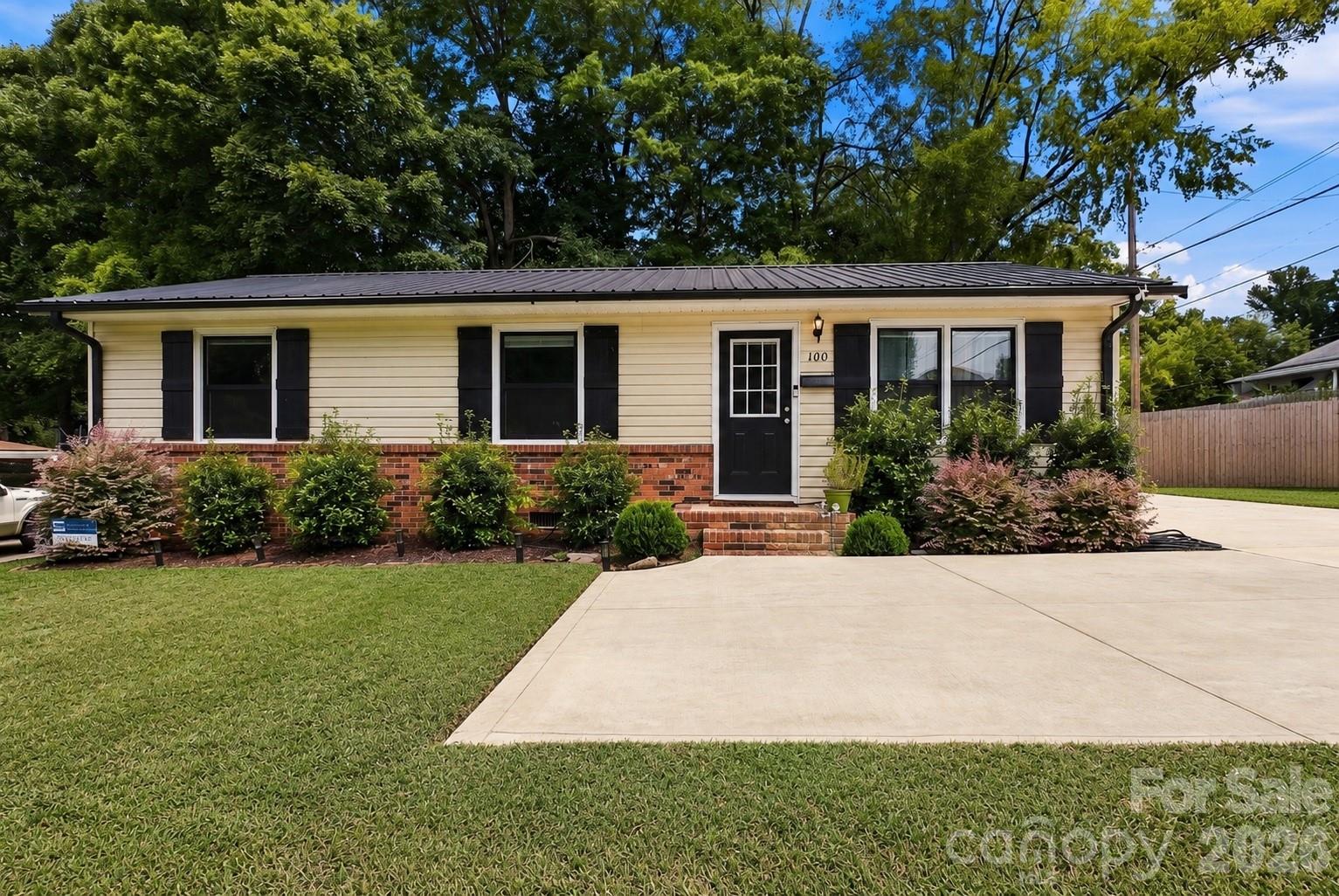 100 W Nims Avenue Property Photo 21