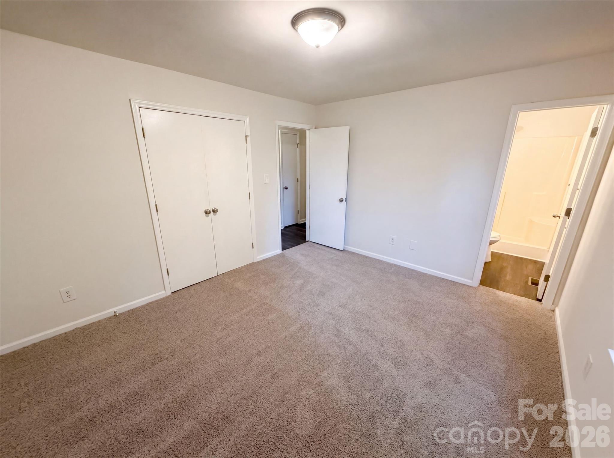 6409 Tivoli Court Property Photo 4