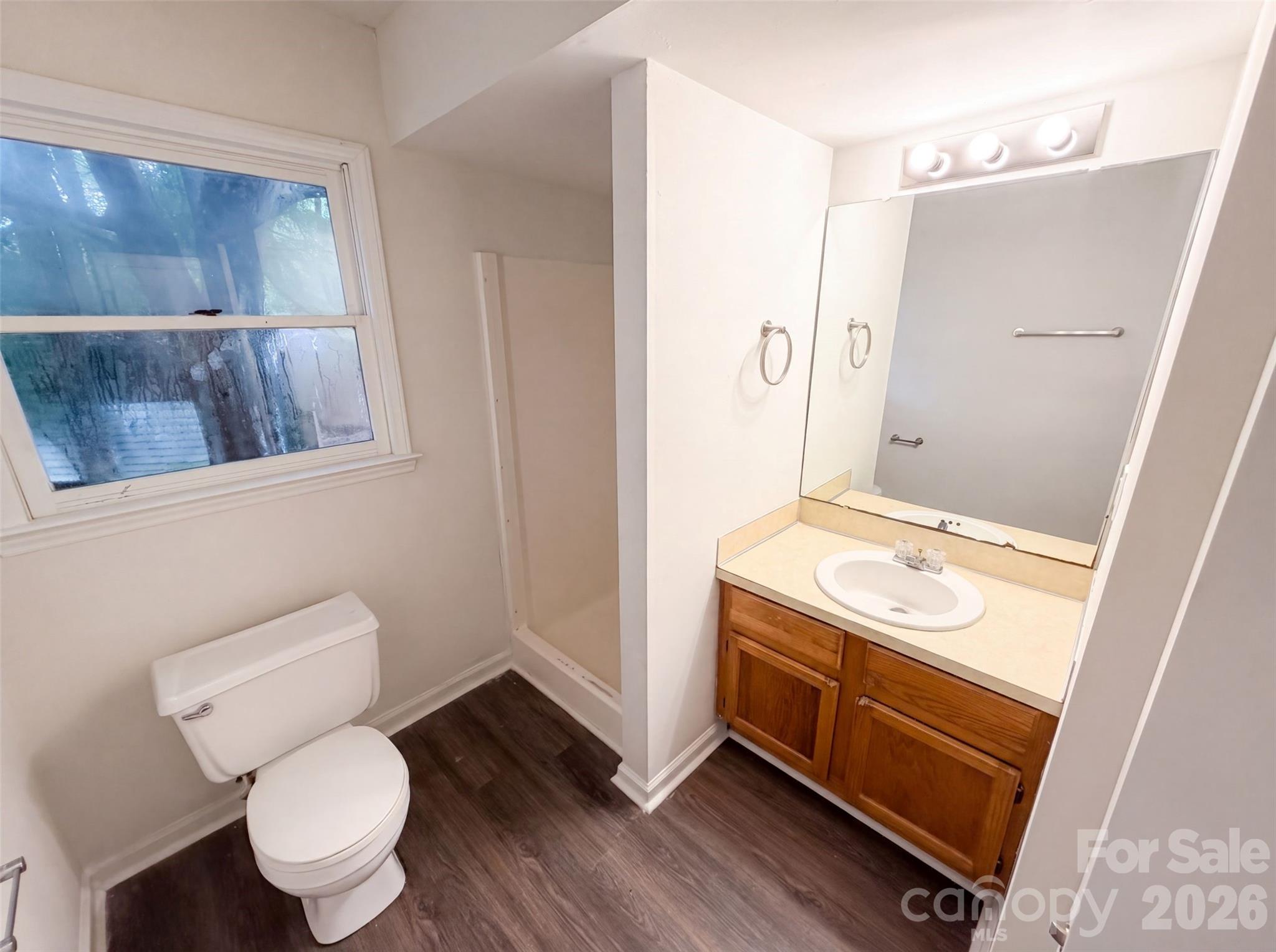 6409 Tivoli Court Property Photo 24