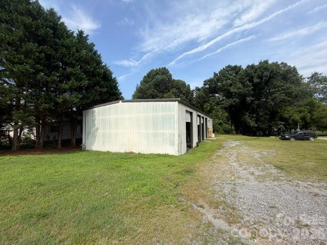 4143 Duff Drive Property Photo 3