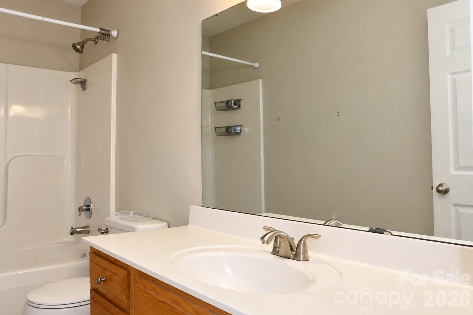102 King Henry Lane Property Photo 24