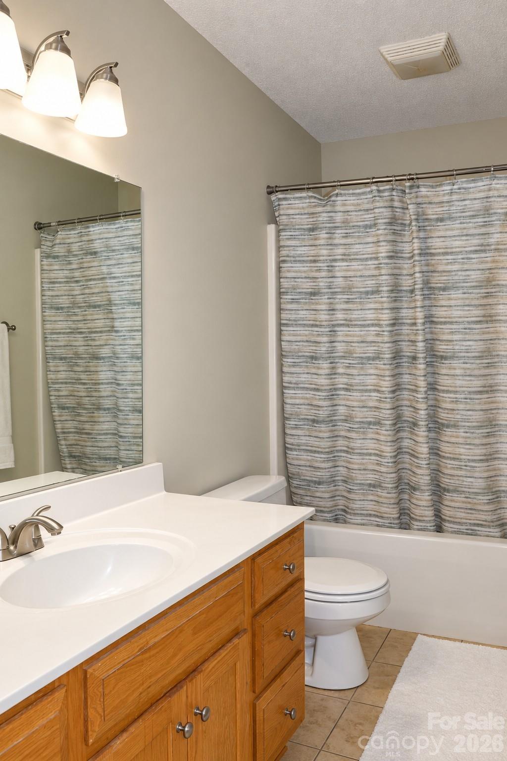 102 King Henry Lane Property Photo 37