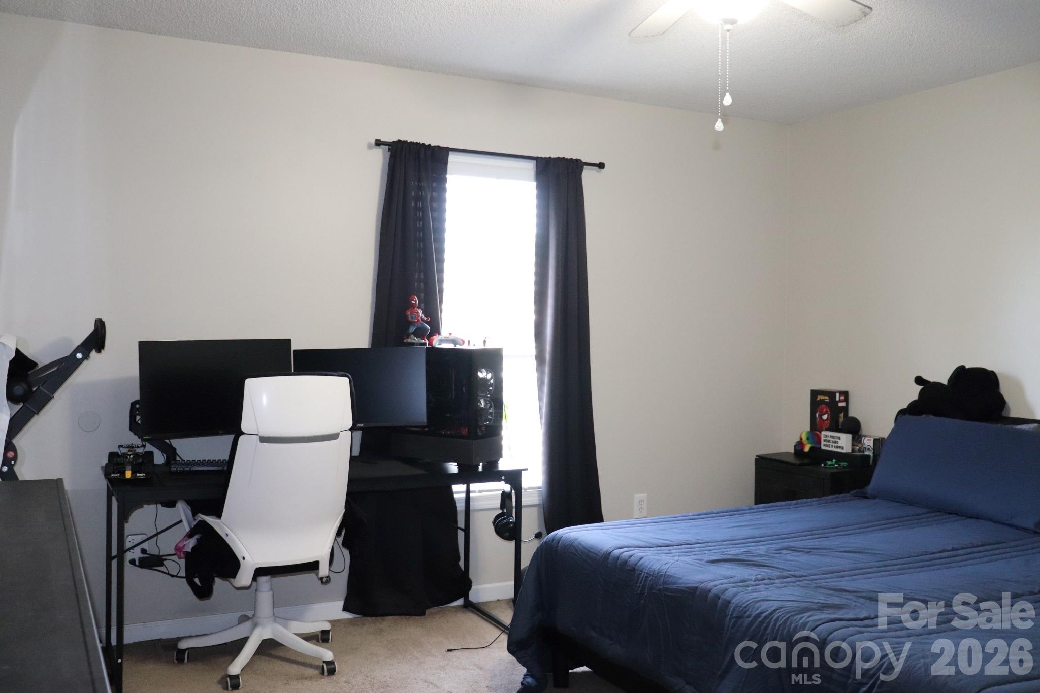 102 King Henry Lane Property Photo 45