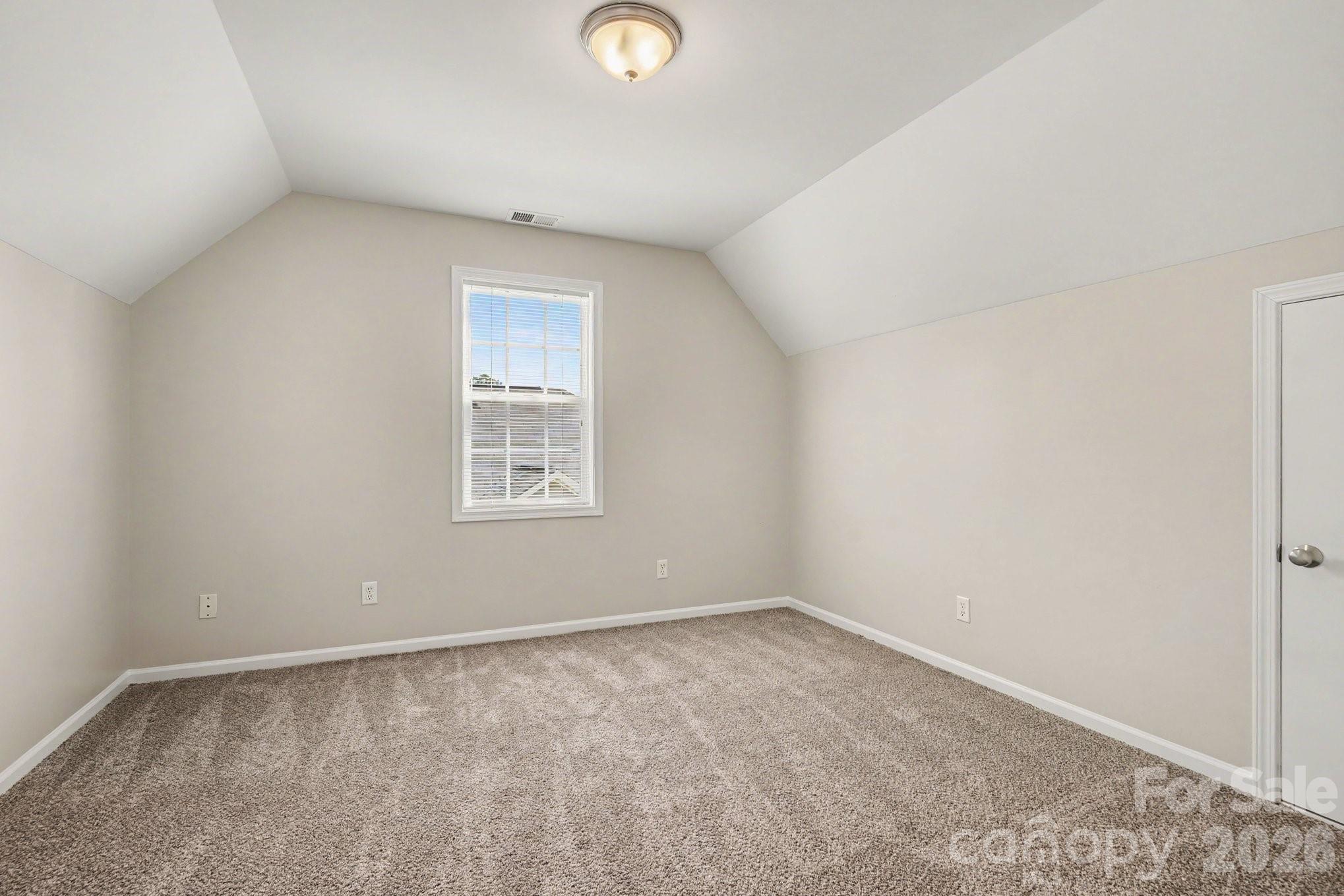 3948 Newhall Drive Property Photo 5