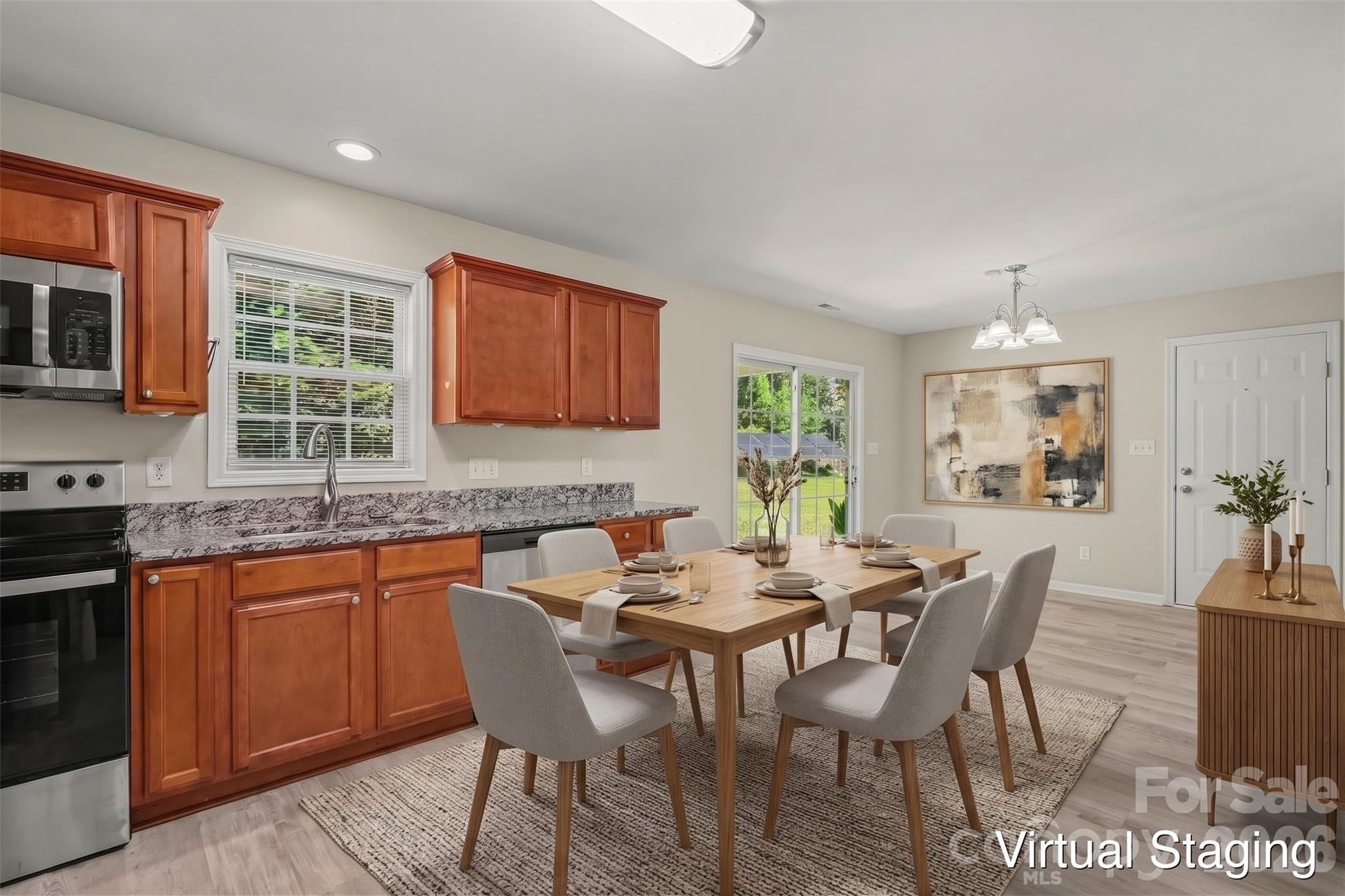 3948 Newhall Drive Property Photo 12