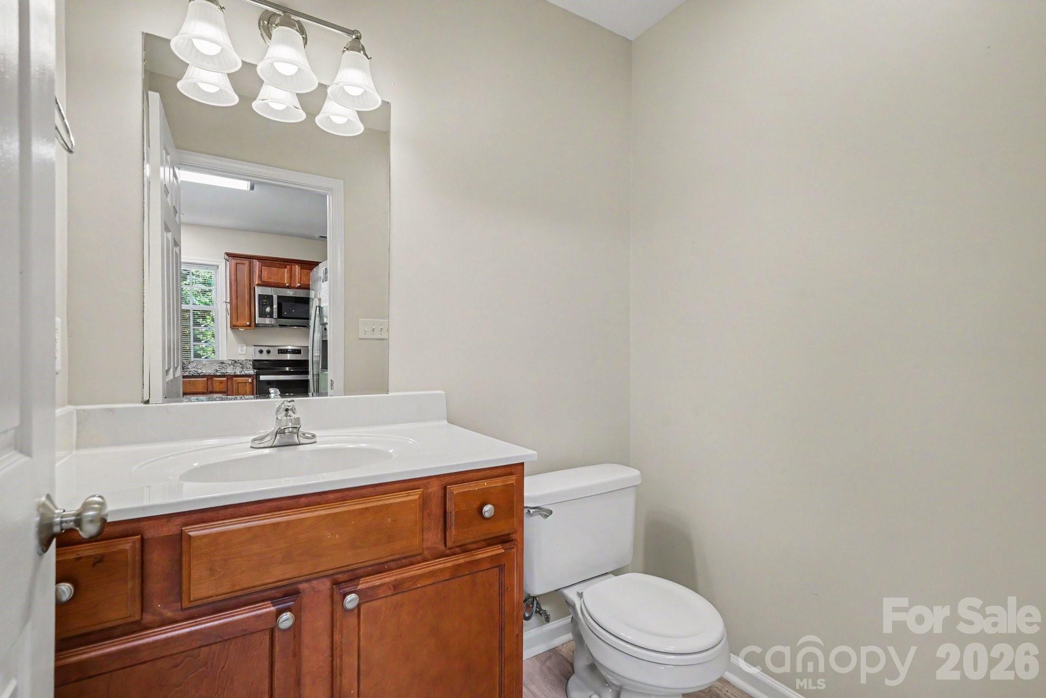 3948 Newhall Drive Property Photo 15