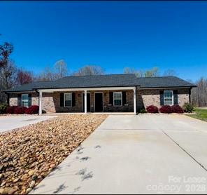 4429 Dillbrook Lane Property Photo 2