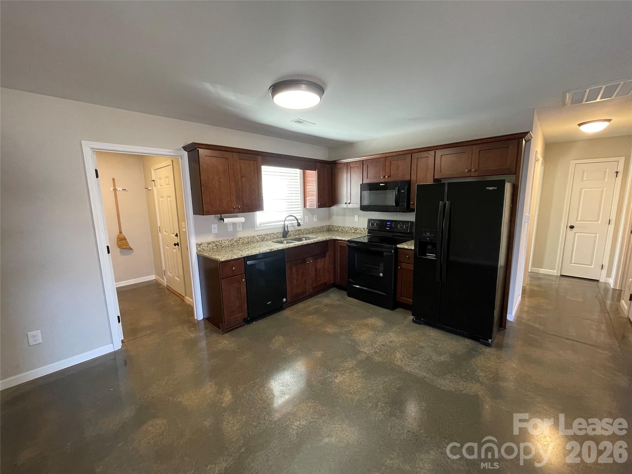 4429 Dillbrook Lane Property Photo 5