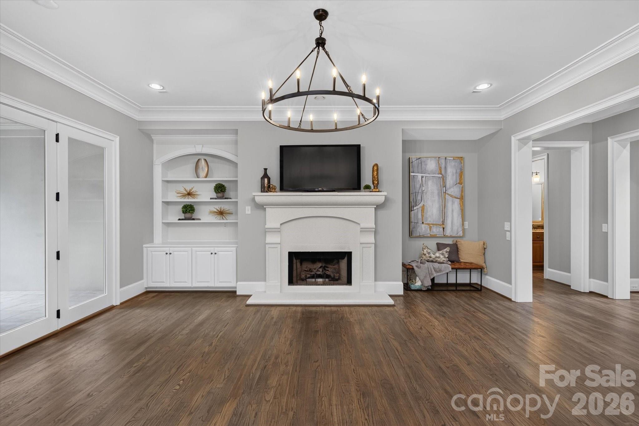 1025 Sherringham Way Property Photo 12
