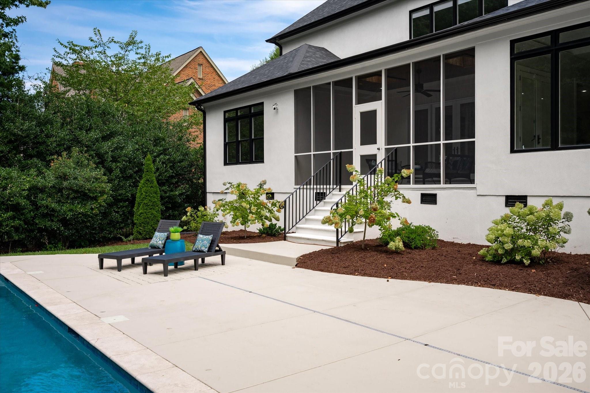 1025 Sherringham Way Property Photo 46