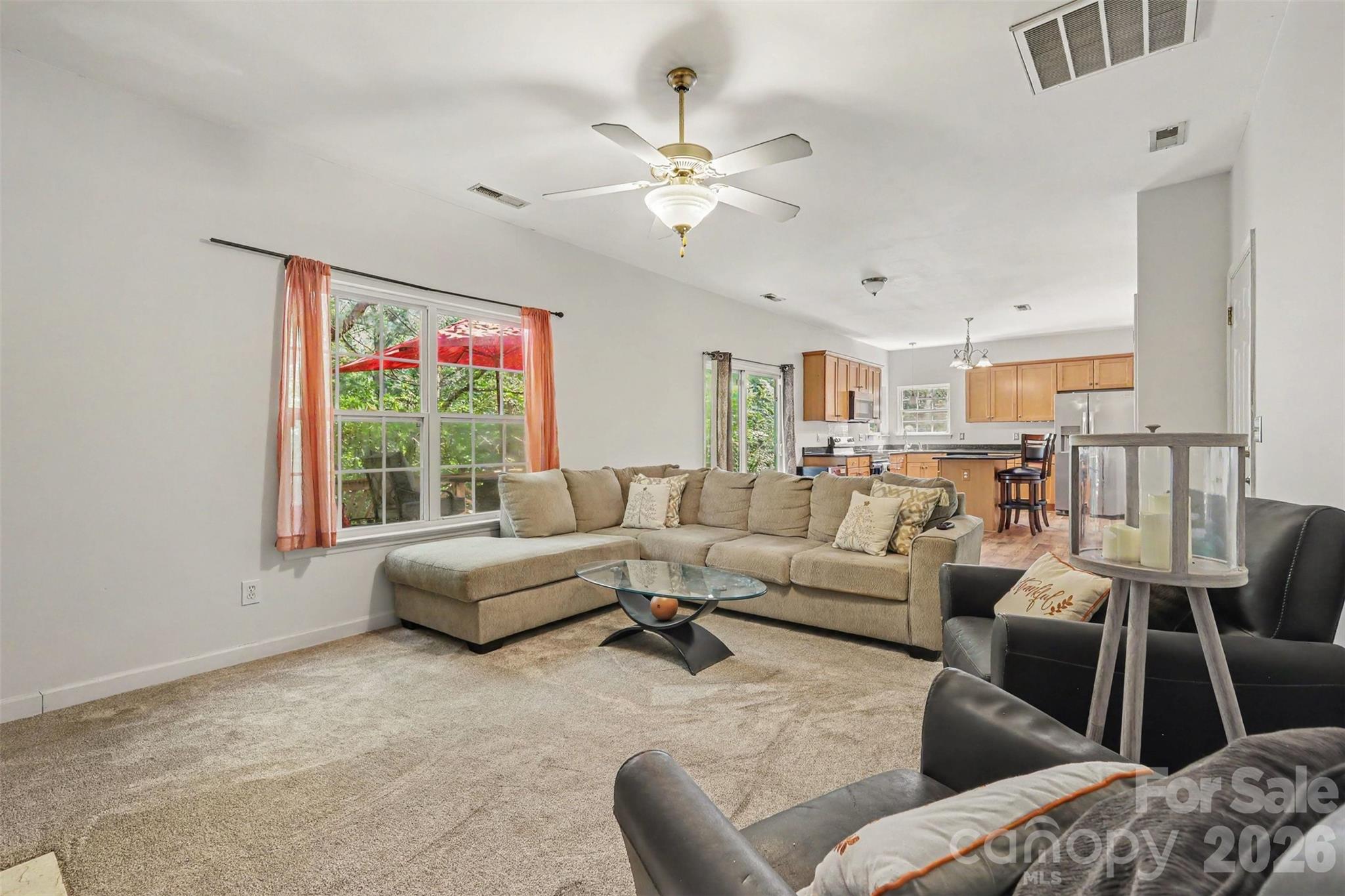 7218 Cascading Pines Drive Property Photo 9