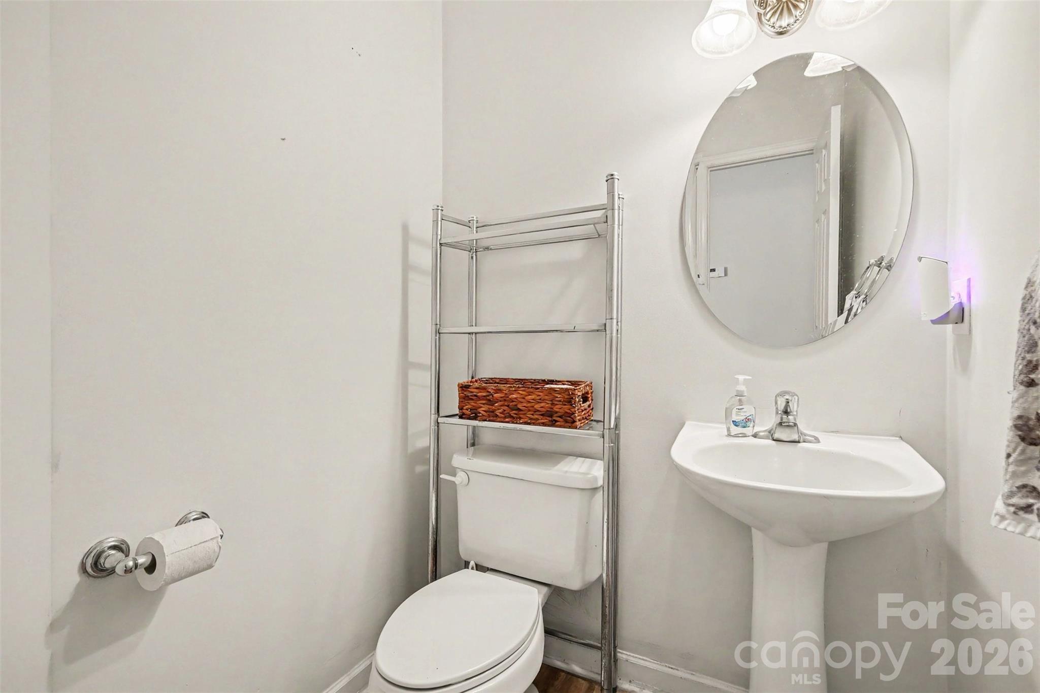 7218 Cascading Pines Drive Property Photo 14