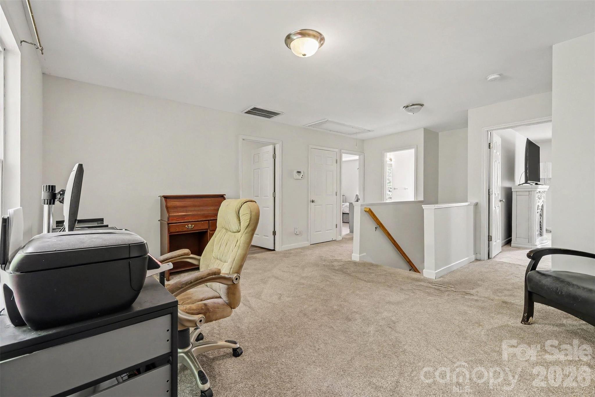 7218 Cascading Pines Drive Property Photo 16