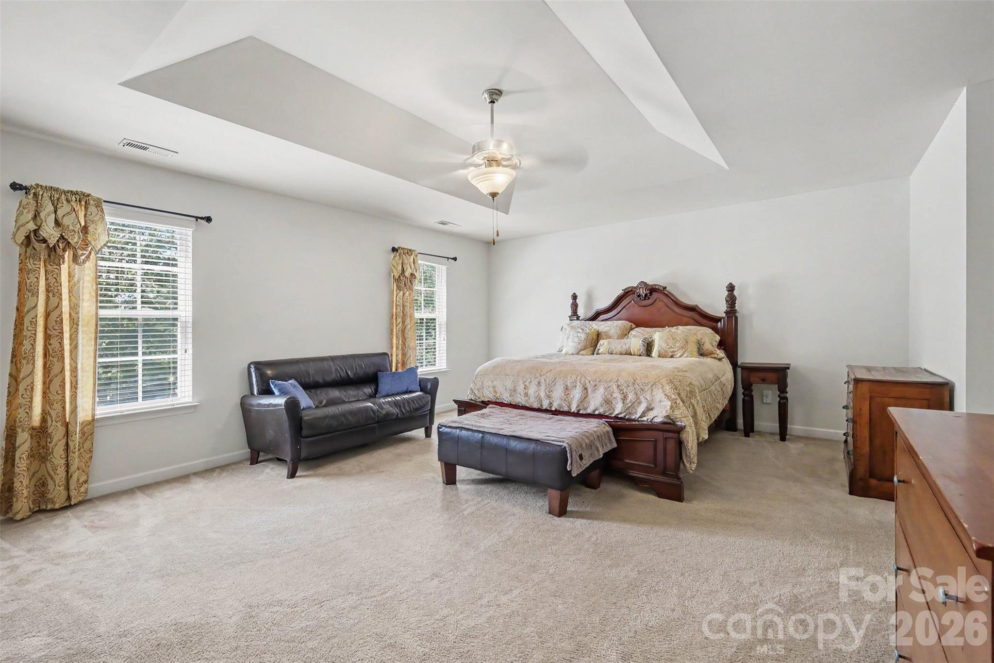 7218 Cascading Pines Drive Property Photo 17