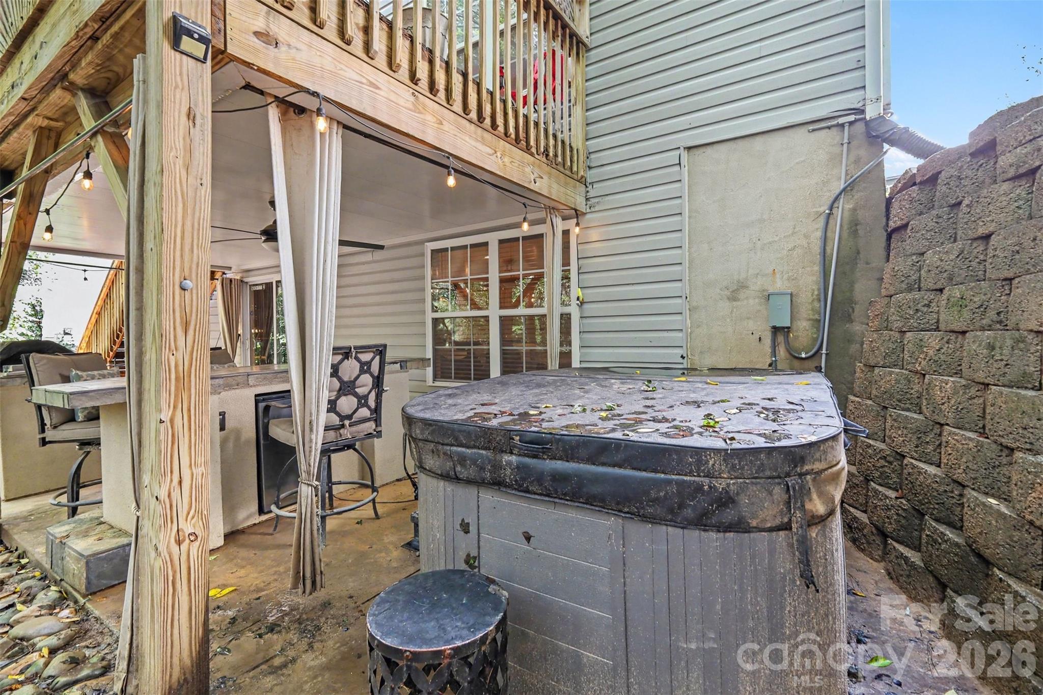 7218 Cascading Pines Drive Property Photo 36