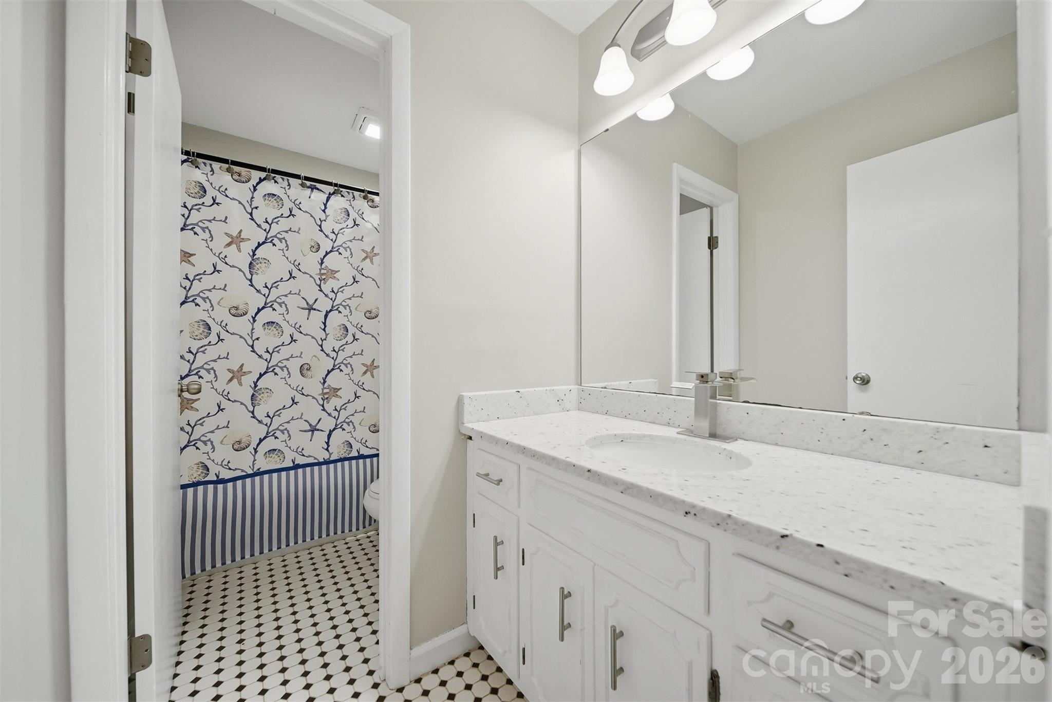 4340 N Center Street 203 Property Photo 30