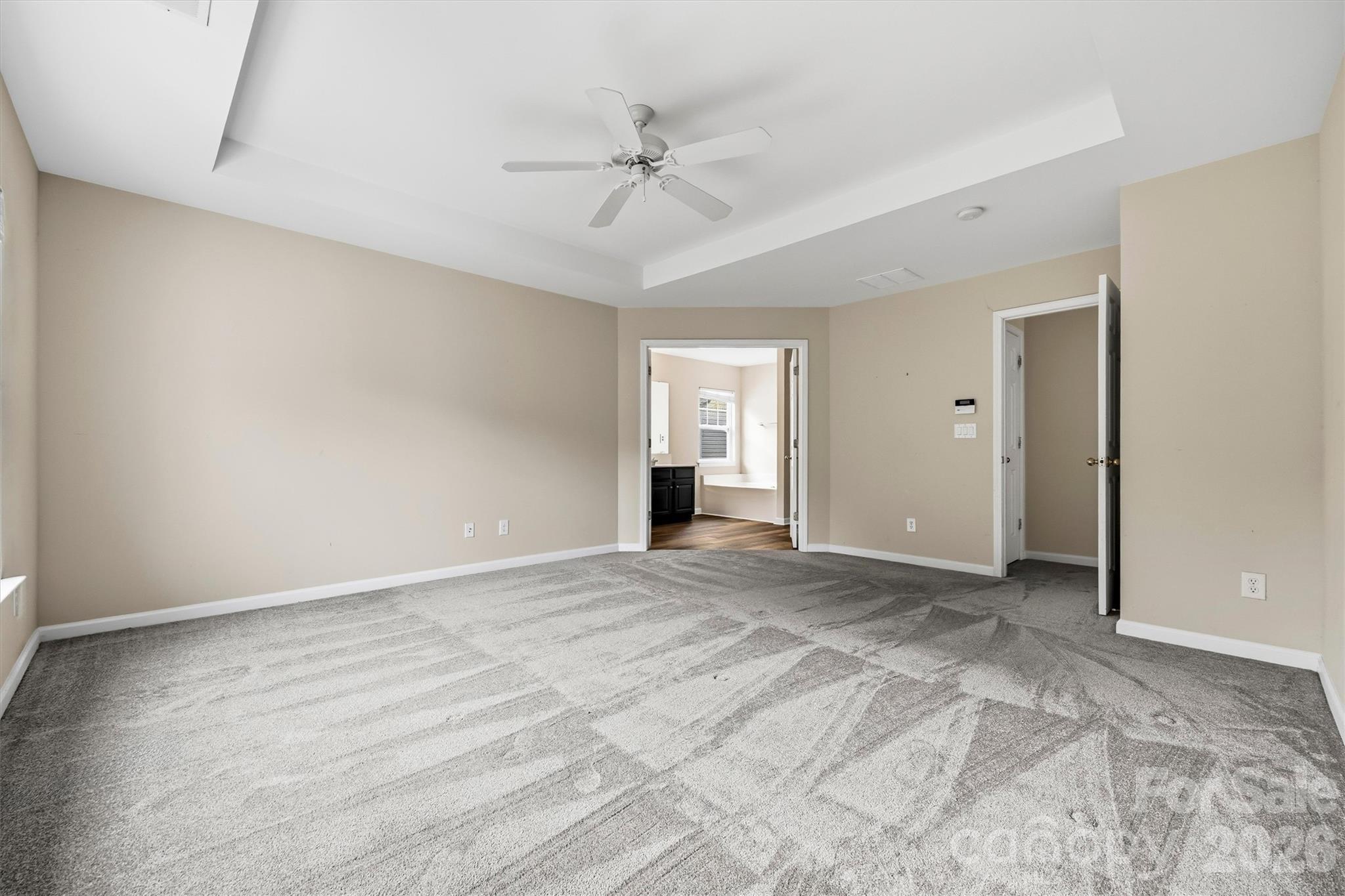 6010 Colonial Garden Drive Property Photo 14
