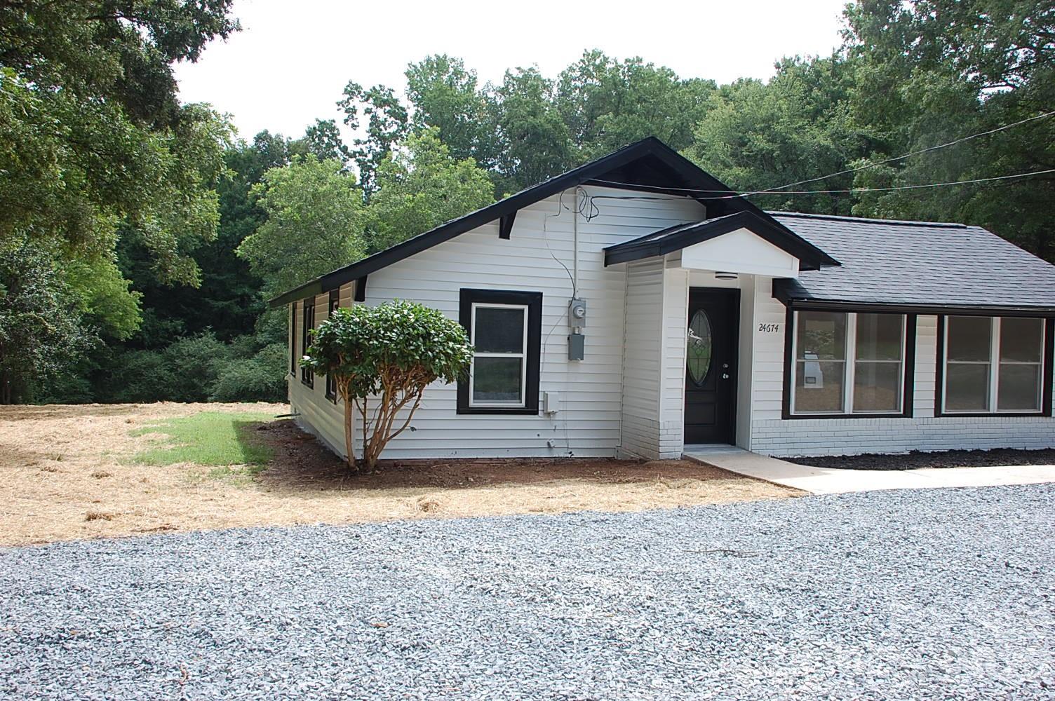 24674 Saint Martin Road Property Photo 3