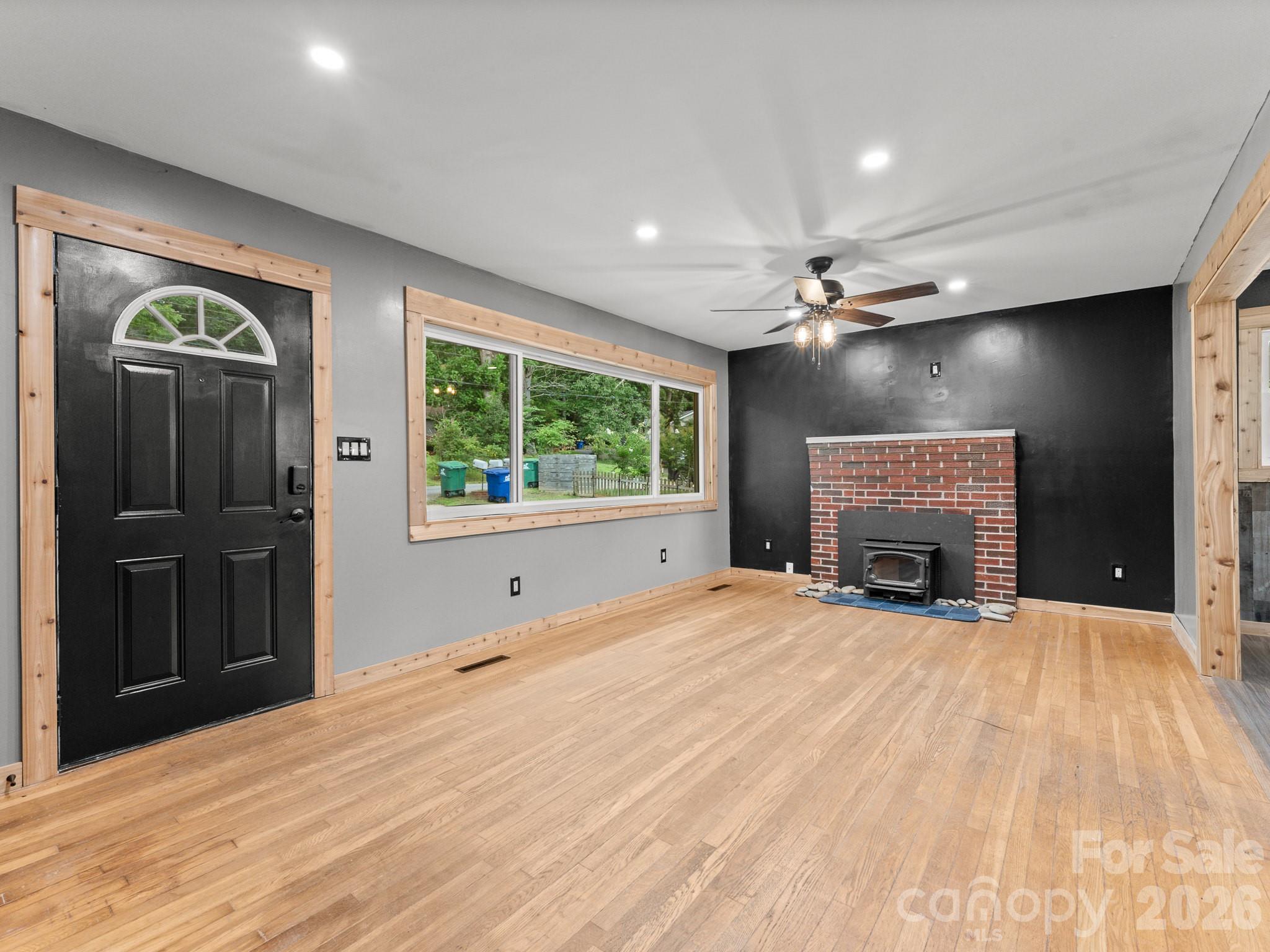 10 Monte Vista Circle Property Photo 2