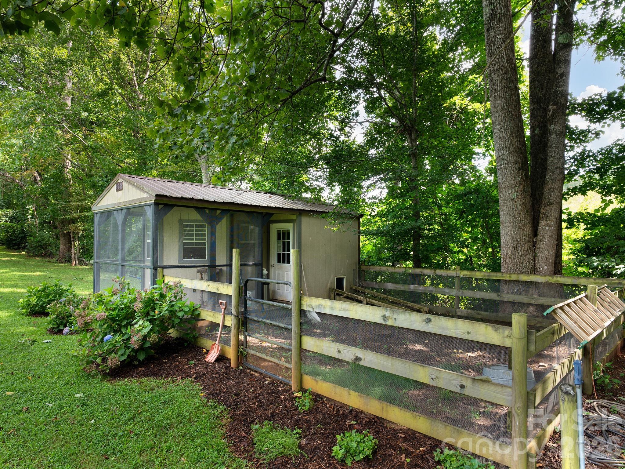 364 Hallelujah Hill Lane Property Photo 30