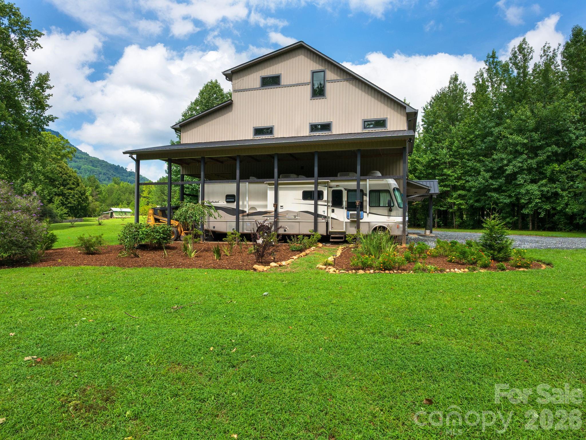364 Hallelujah Hill Lane Property Photo 32