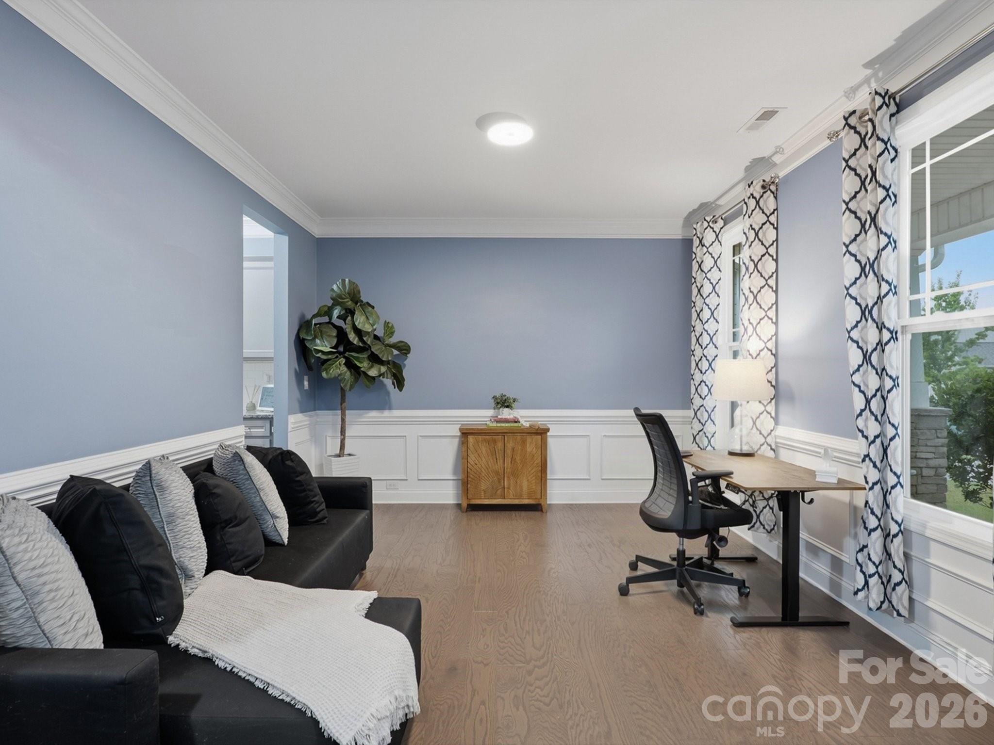2963 Bridgewater Street Property Photo 9