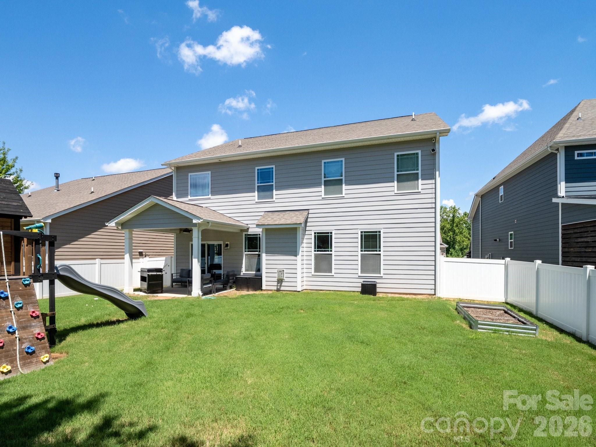 2963 Bridgewater Street Property Photo 40