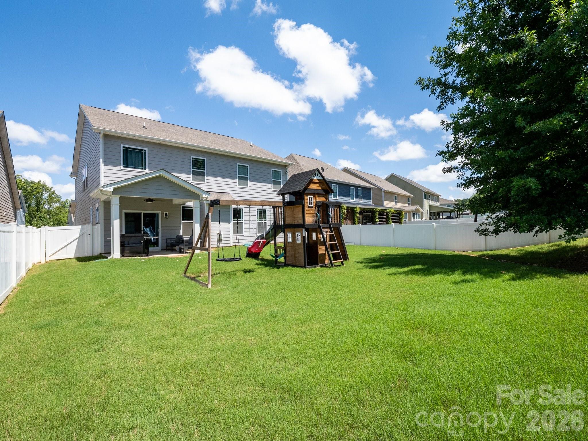 2963 Bridgewater Street Property Photo 41
