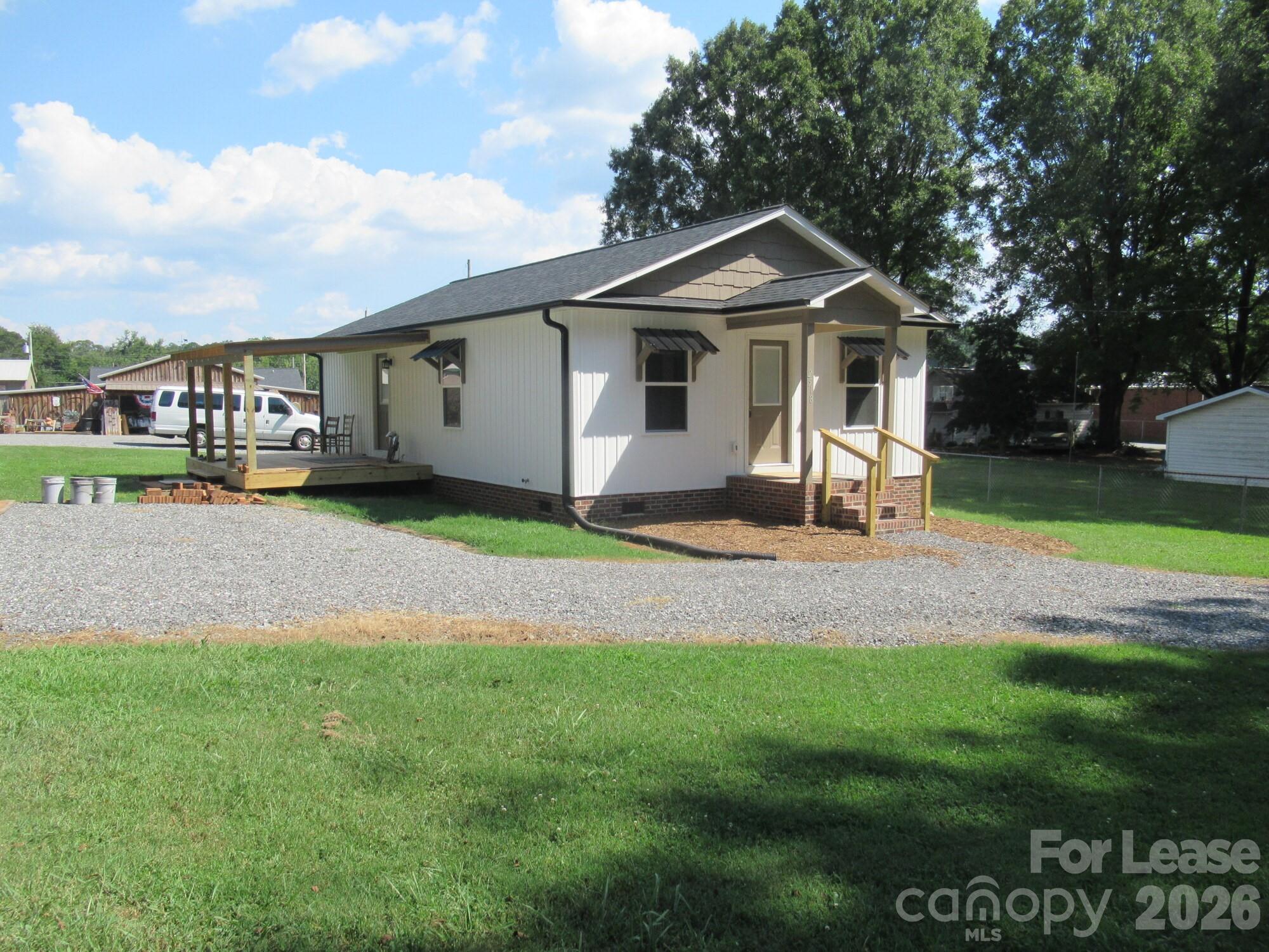 251b S B Avenue Property Photo 2