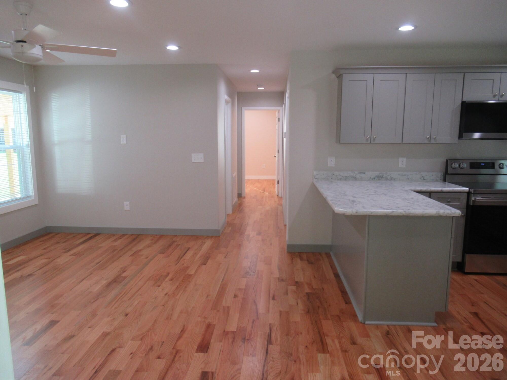251b S B Avenue Property Photo 5