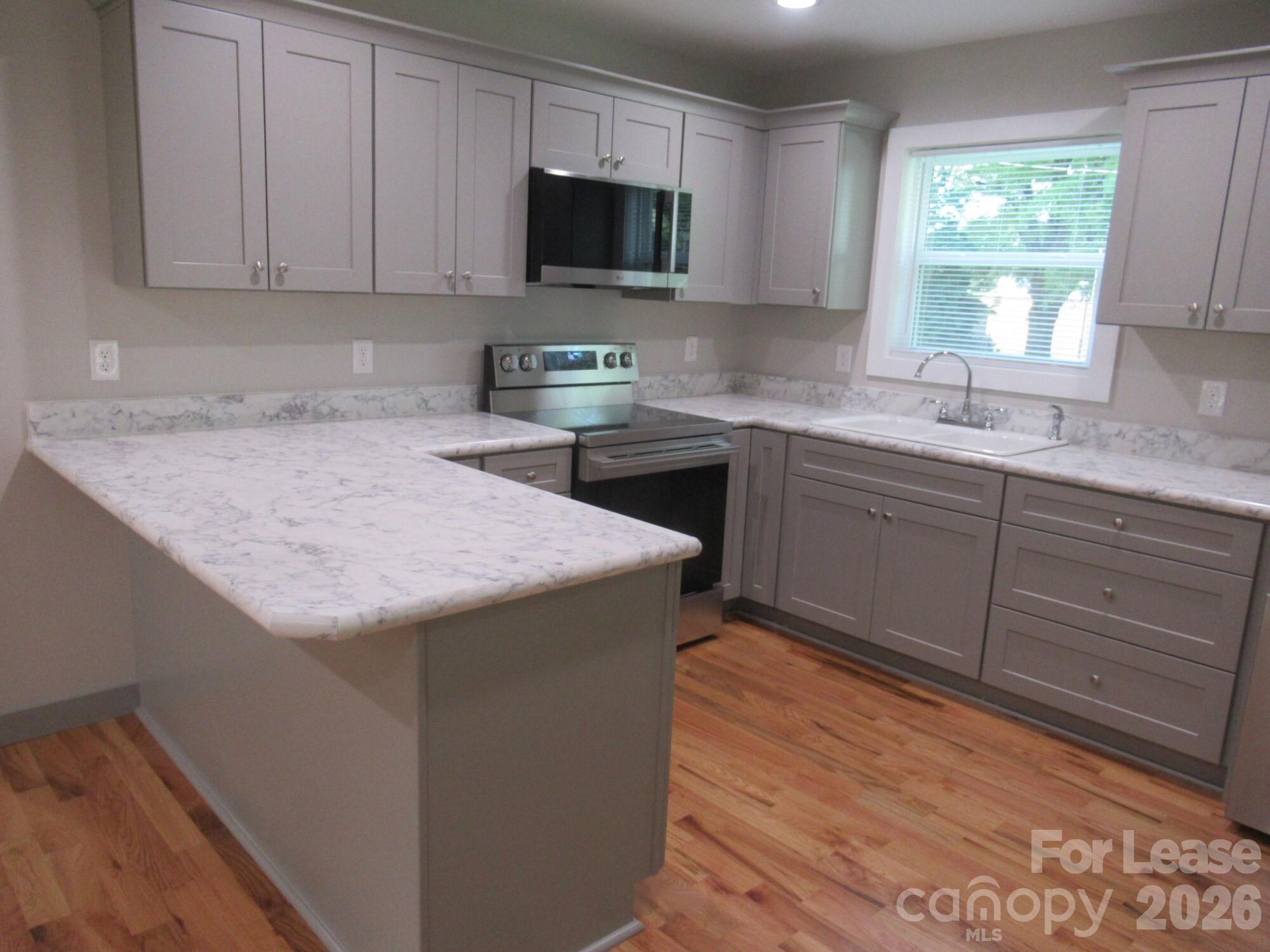 251b S B Avenue Property Photo 10