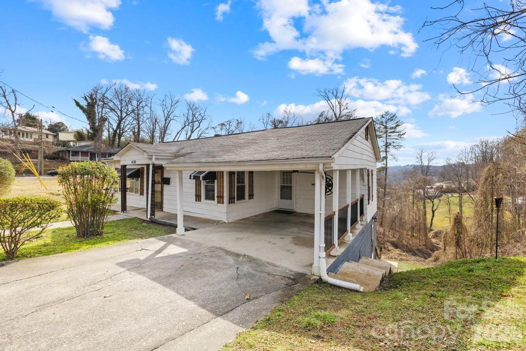 430 Arlington Circle Property Photo 23