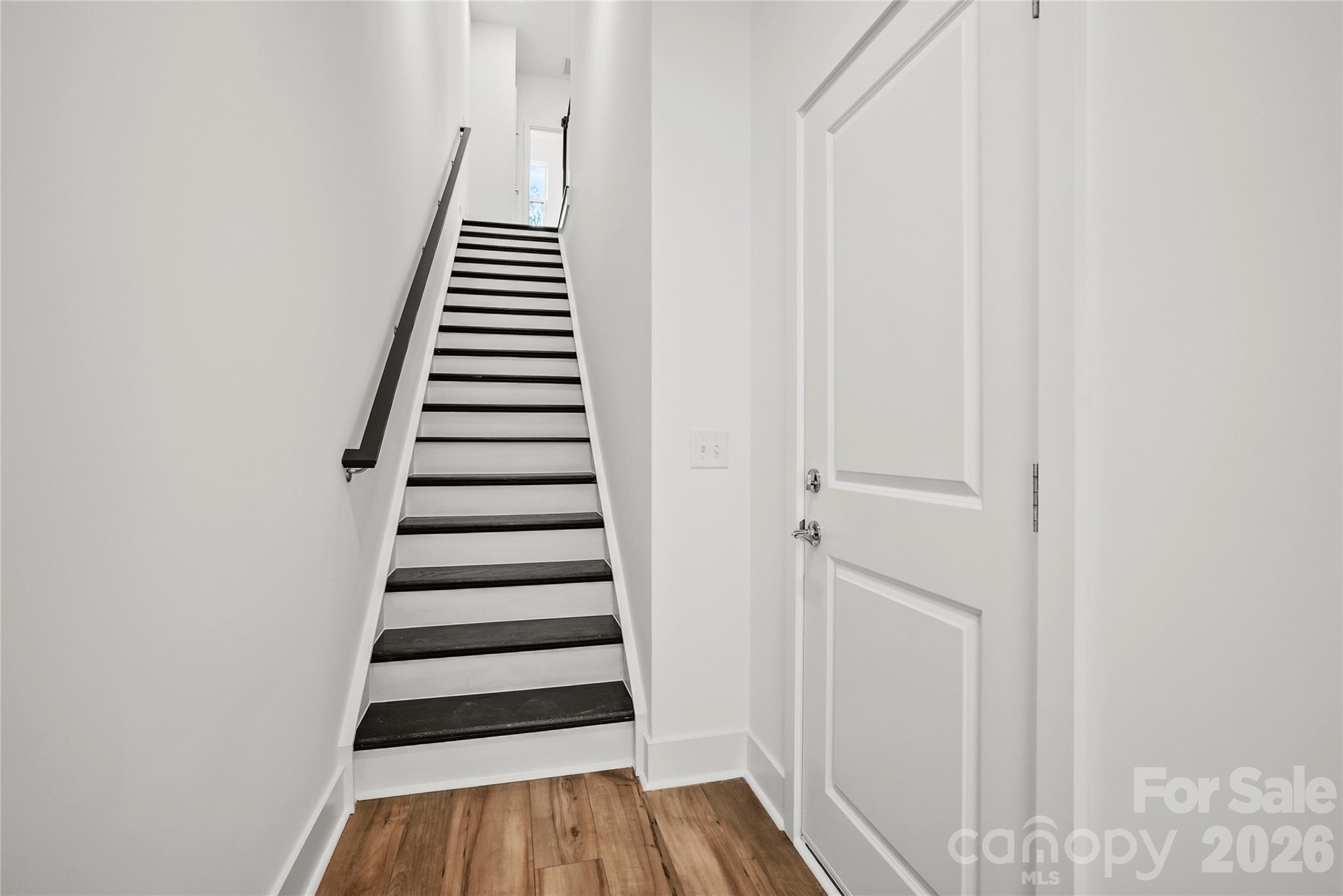 1013 Revival Row Property Photo 3