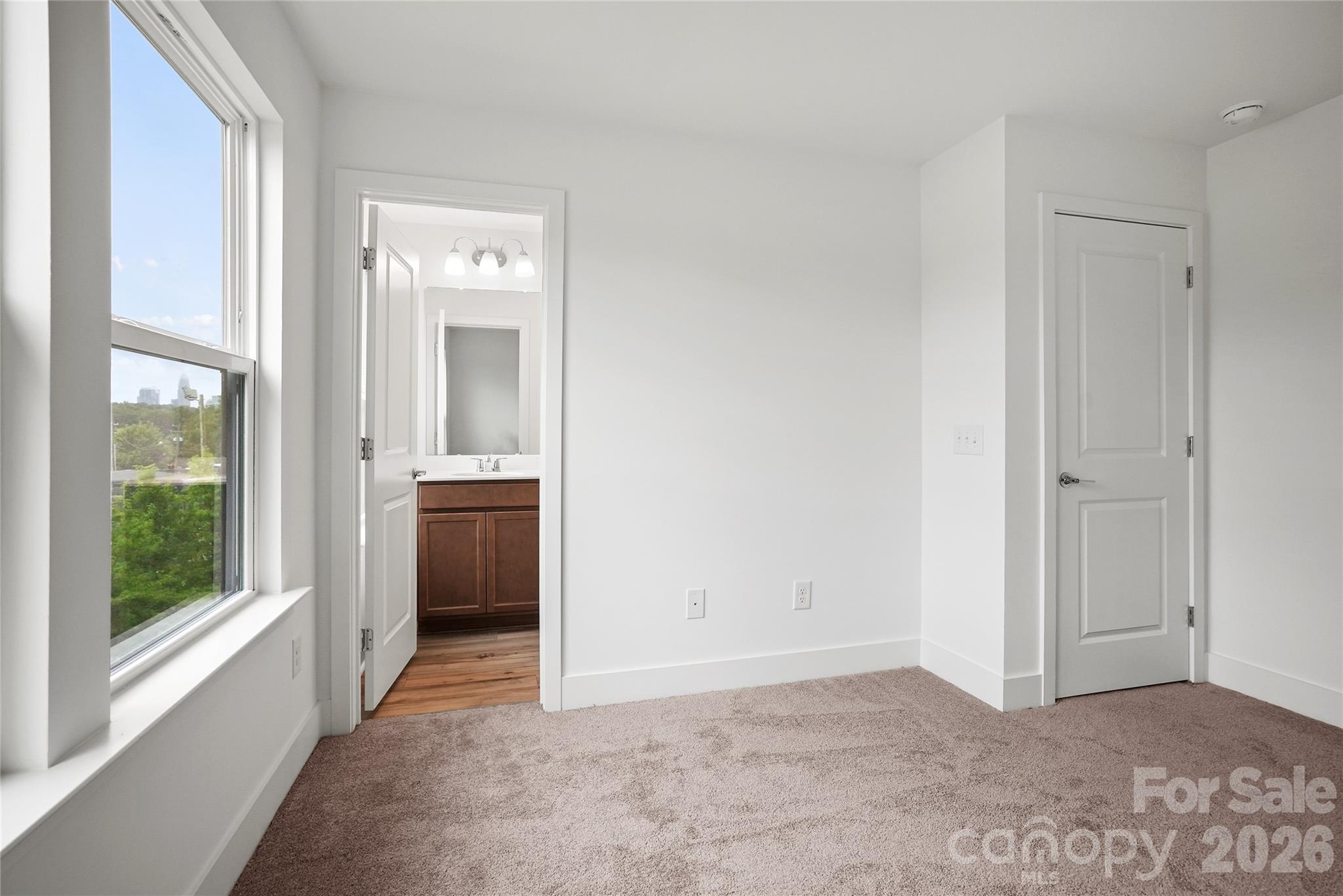 1013 Revival Row Property Photo 22